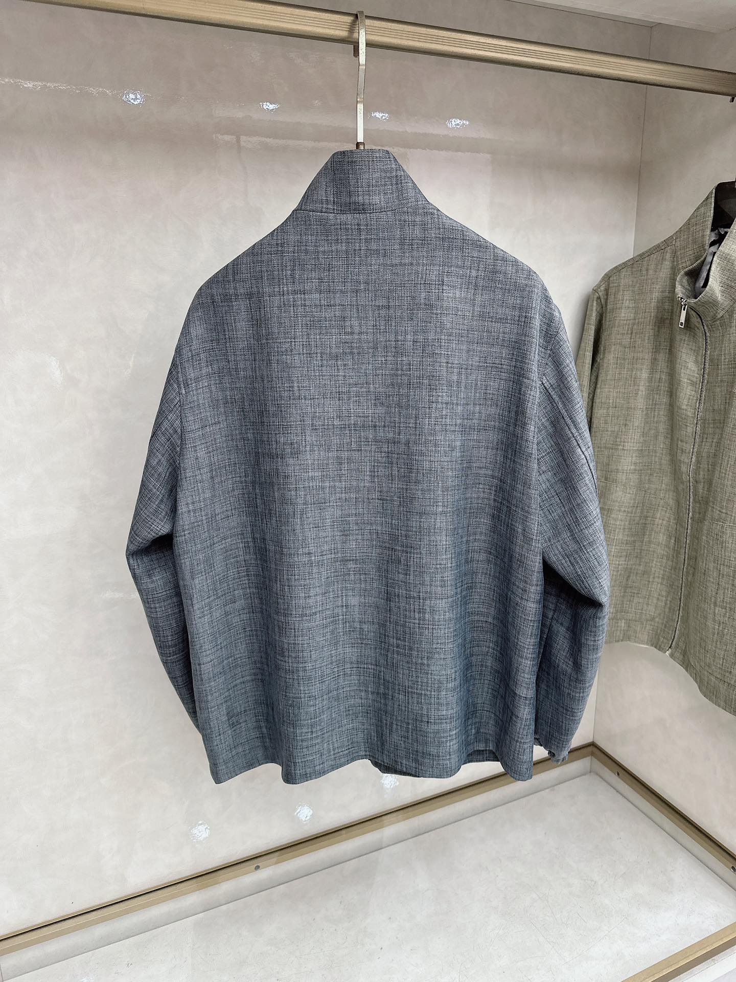 🆕🆕🆕【Zegna】杰尼亚 新款夹克杰家始终秉持着对卓越品质和精湛工艺的不懈追求，推出这款令人倾心的经典