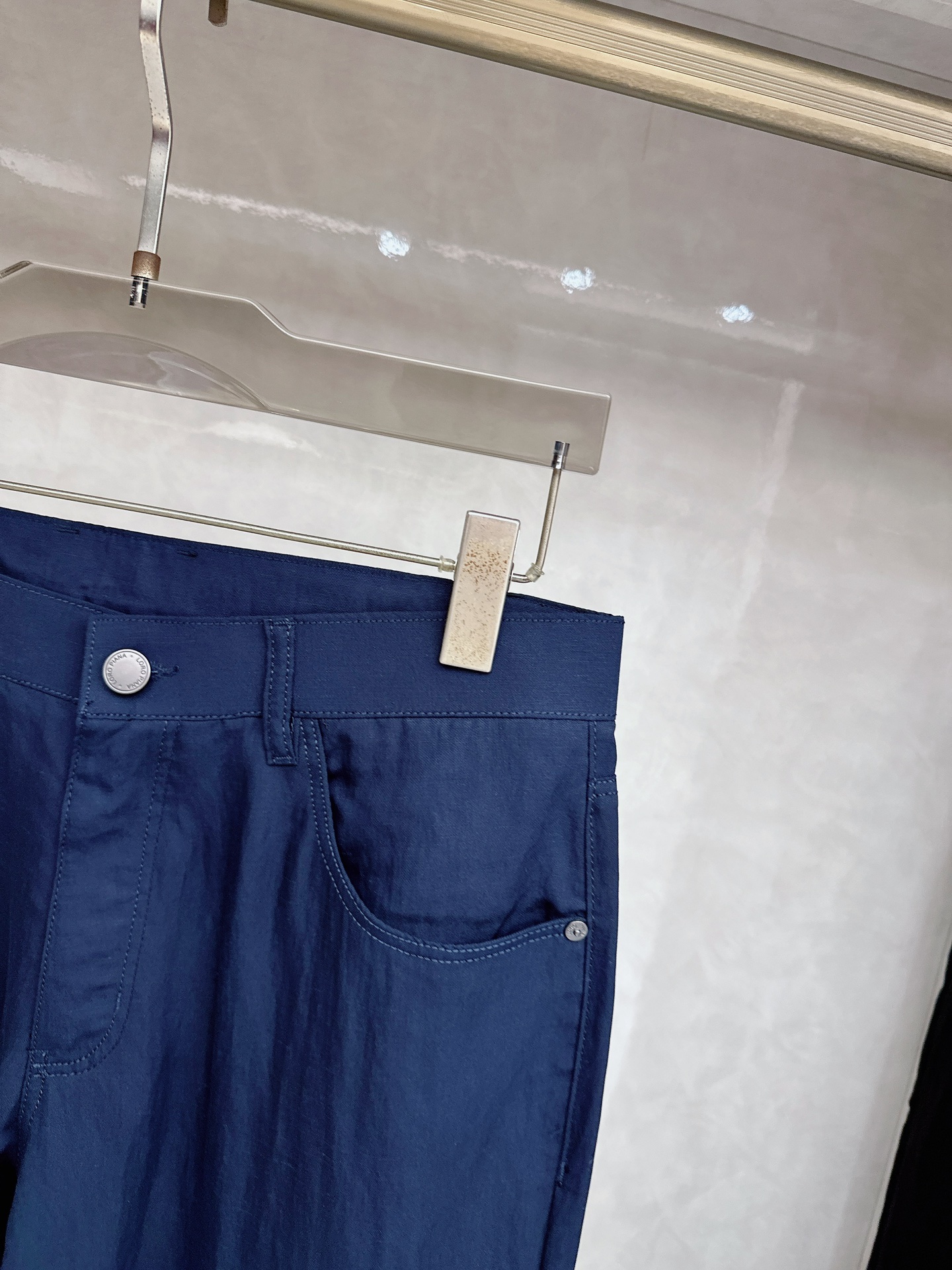 Loro piana 春夏新品重工休闲牛仔裤👖，进口优质水洗弹力面料，上身舒适透气有弹力，客供五金辅料装