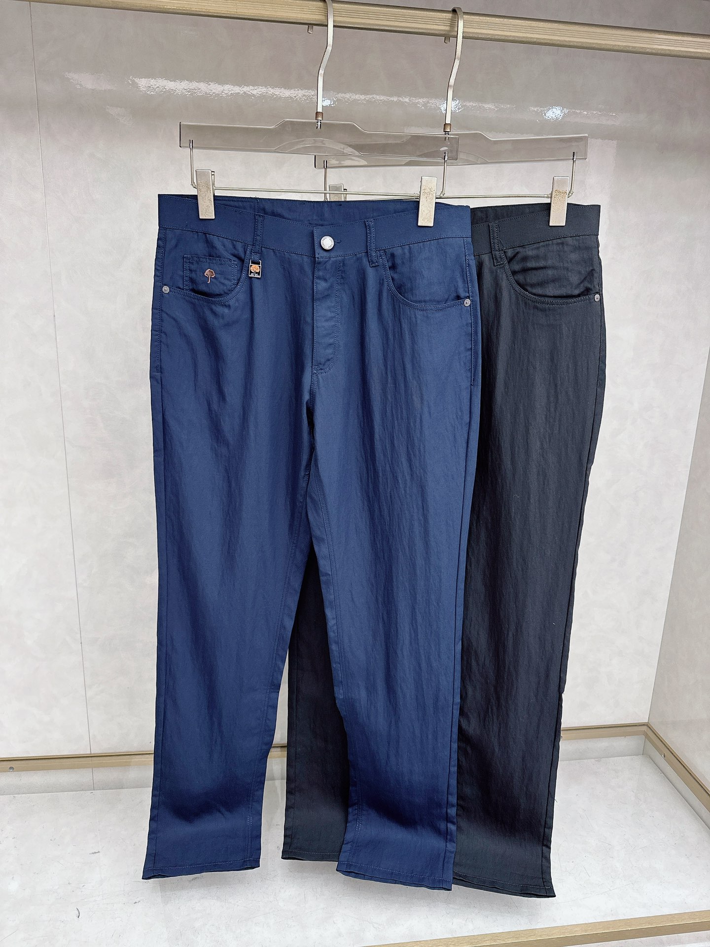 Loro piana 春夏新品重工休闲牛仔裤👖，进口优质水洗弹力面料，上身舒适透气有弹力，客供五金辅料装