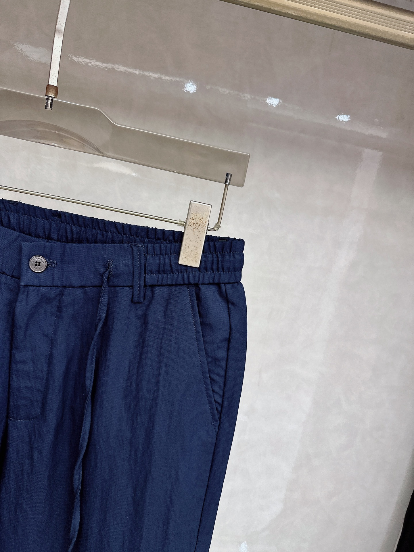 kiton 2026春夏新品重工休闲牛仔裤👖，进口优质水洗弹力面料，上身舒适透气有弹力，客供五金辅料装饰