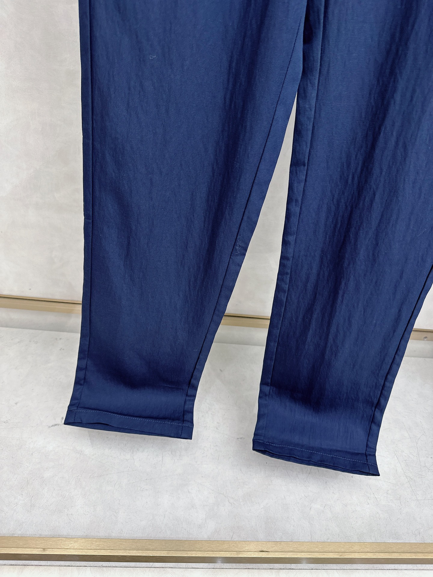 kiton 2026春夏新品重工休闲牛仔裤👖，进口优质水洗弹力面料，上身舒适透气有弹力，客供五金辅料装饰