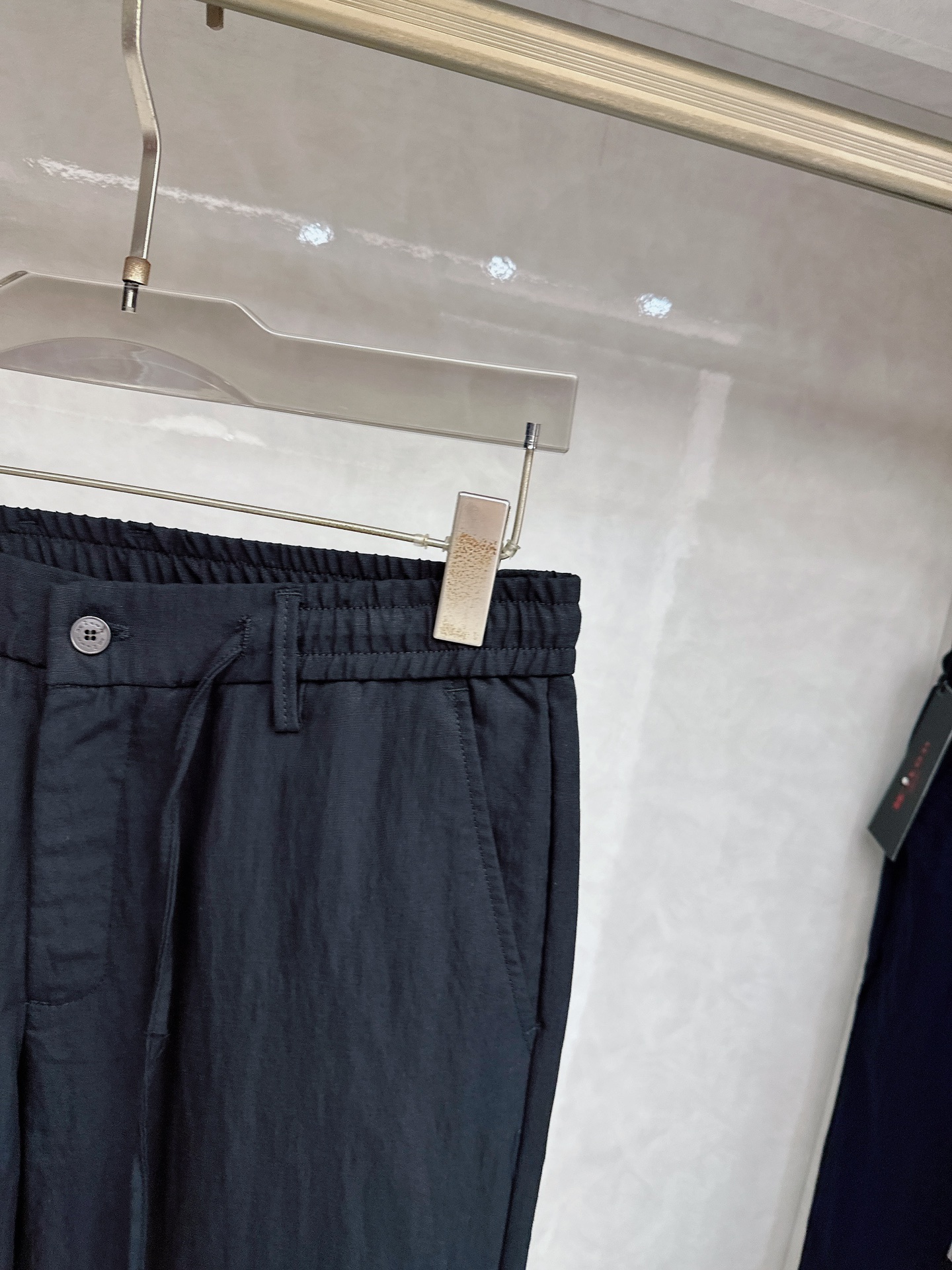 kiton 2026春夏新品重工休闲牛仔裤👖，进口优质水洗弹力面料，上身舒适透气有弹力，客供五金辅料装饰