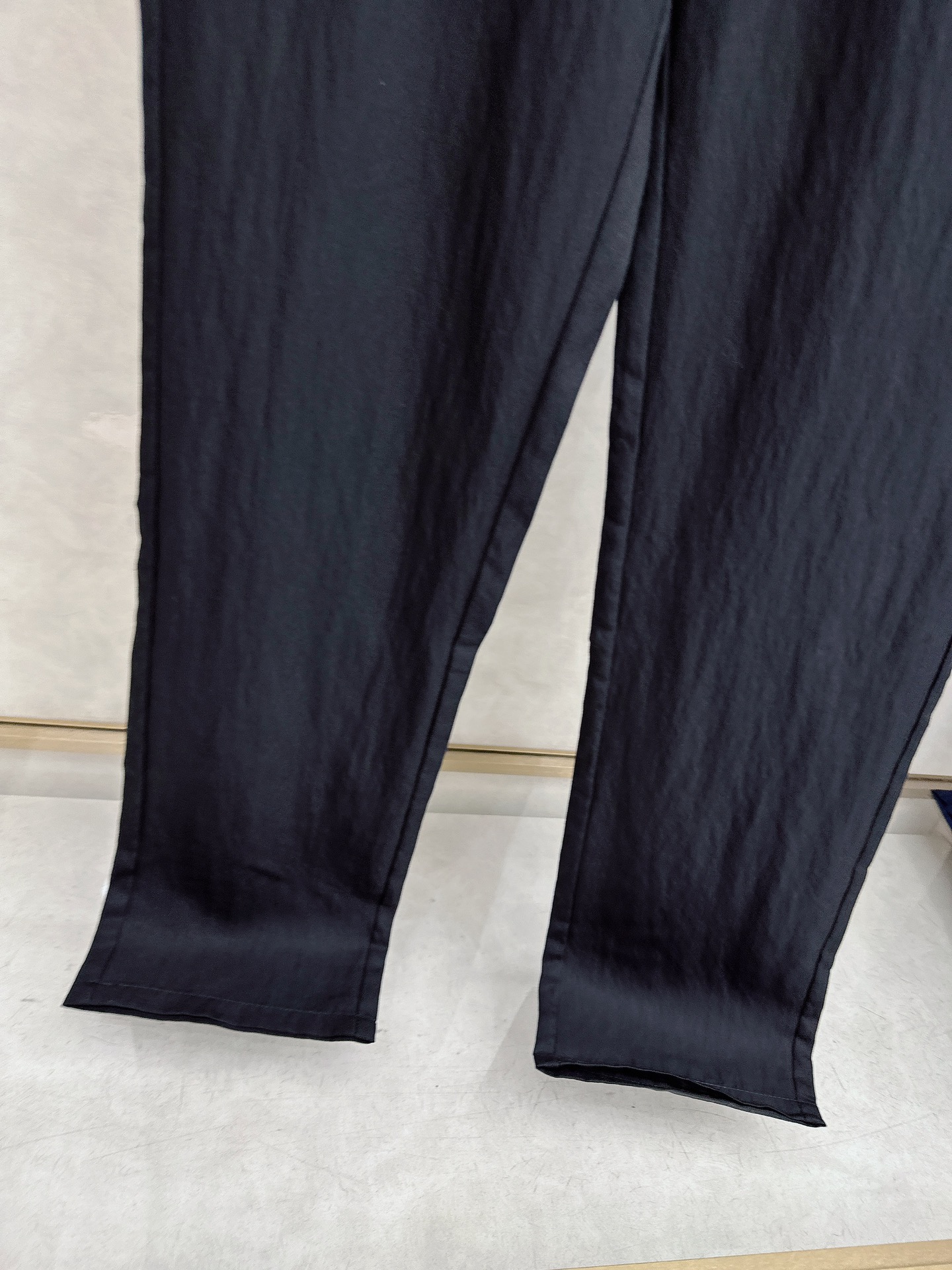 kiton 2026春夏新品重工休闲牛仔裤👖，进口优质水洗弹力面料，上身舒适透气有弹力，客供五金辅料装饰