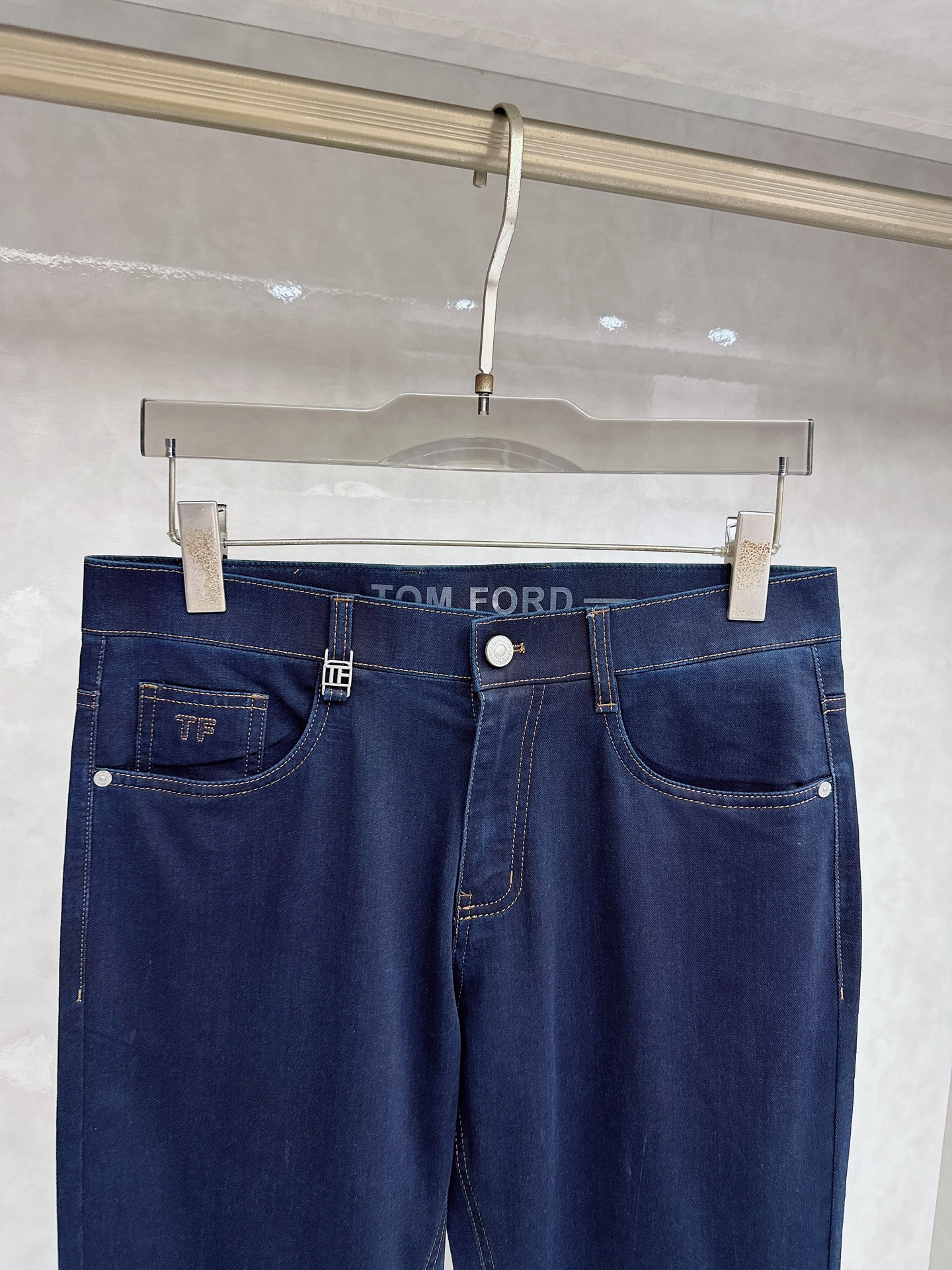 TF 2026春夏新品重工休闲牛仔裤👖，进口优质水洗弹力面料，上身舒适透气有弹力，客供五金辅料装饰，版型