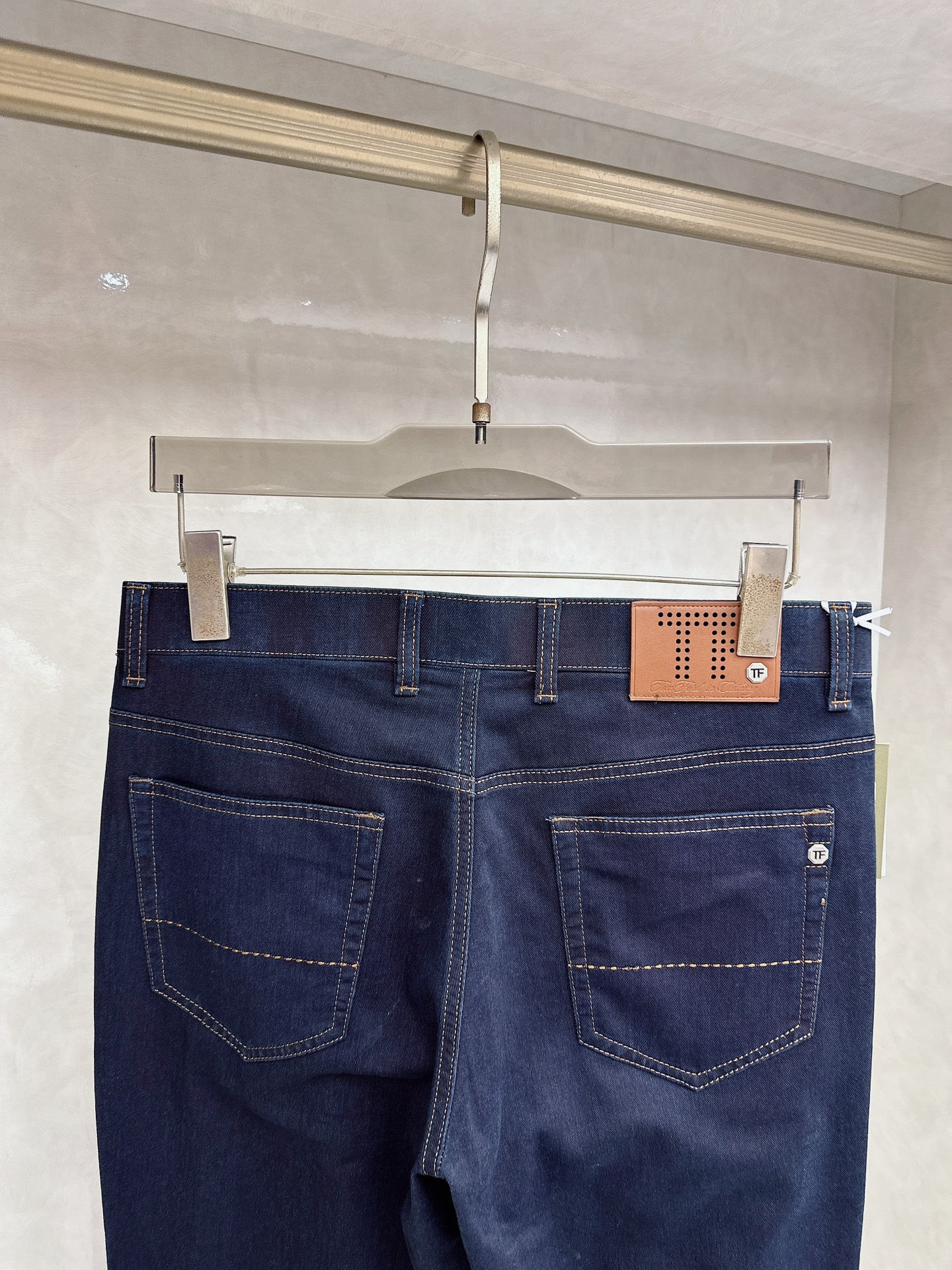 TF 2026春夏新品重工休闲牛仔裤👖，进口优质水洗弹力面料，上身舒适透气有弹力，客供五金辅料装饰，版型