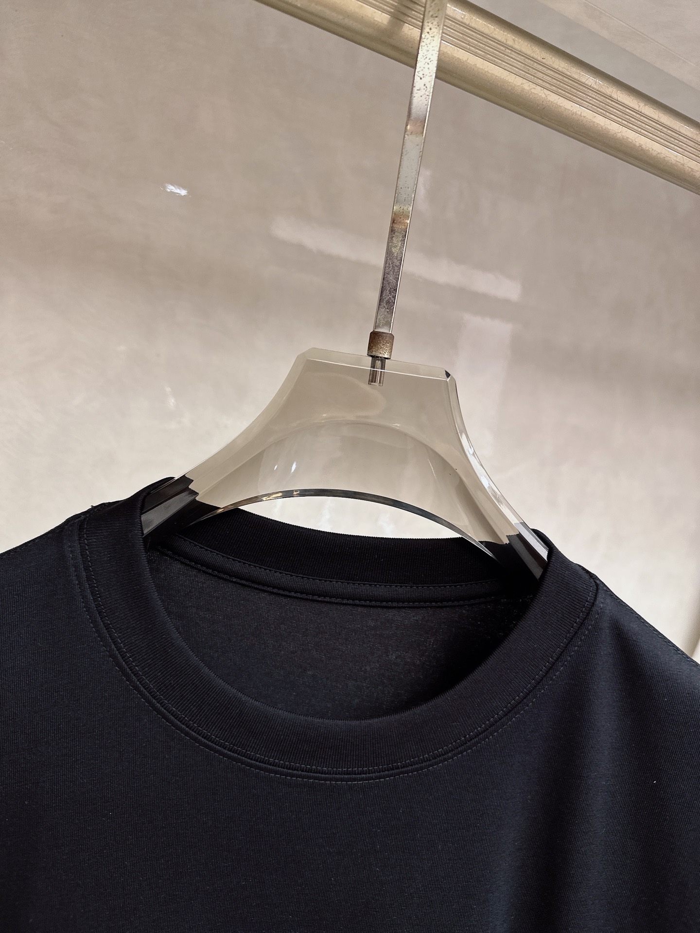 蒙口 🔥🔥Ss春夏最新款数码短袖T恤，定制丝光棉面料，手感柔软，穿着舒适，做工精细.上身效果无敌帅气，码