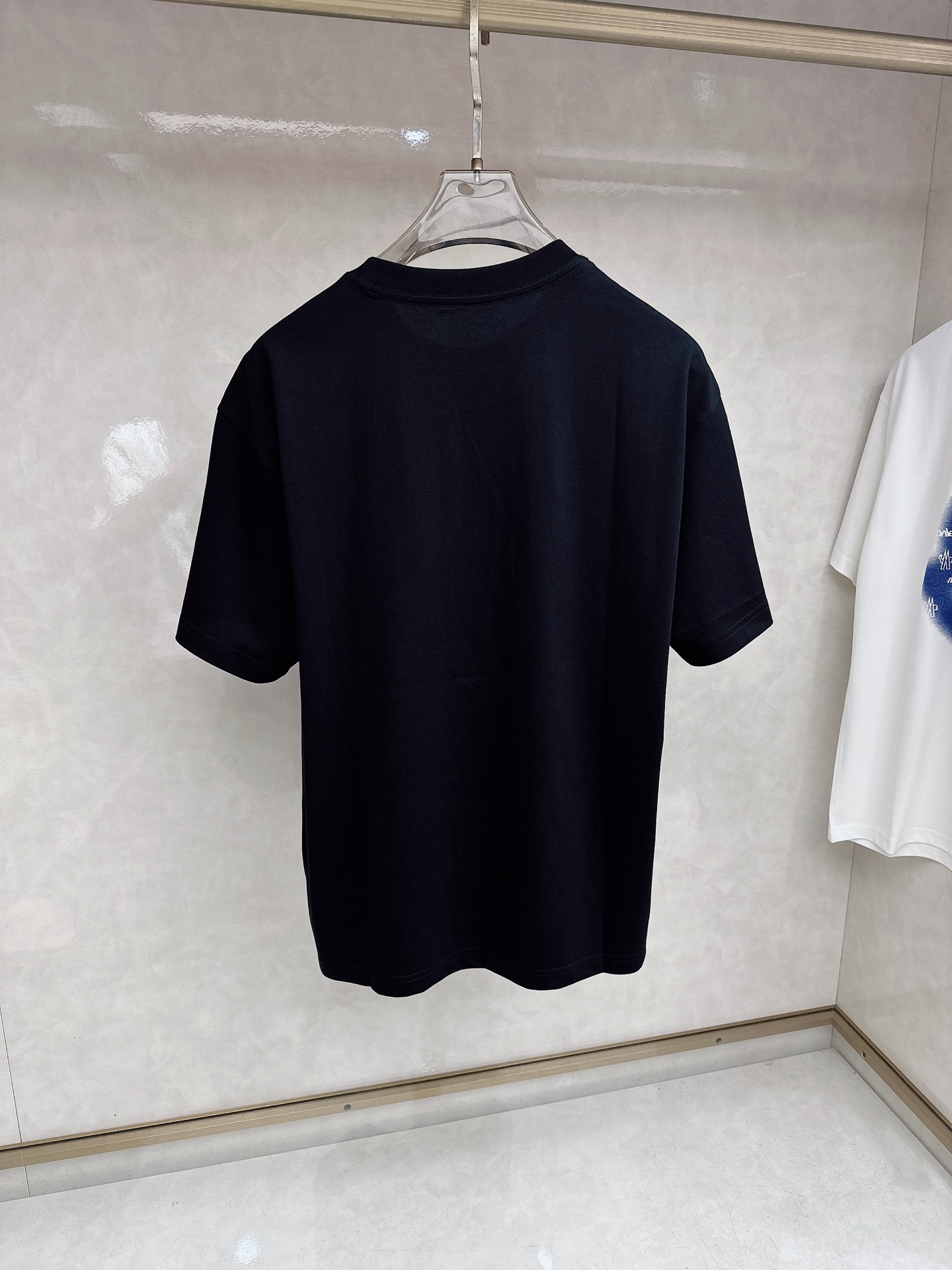 蒙口 🔥🔥Ss春夏最新款数码短袖T恤，定制丝光棉面料，手感柔软，穿着舒适，做工精细.上身效果无敌帅气，码