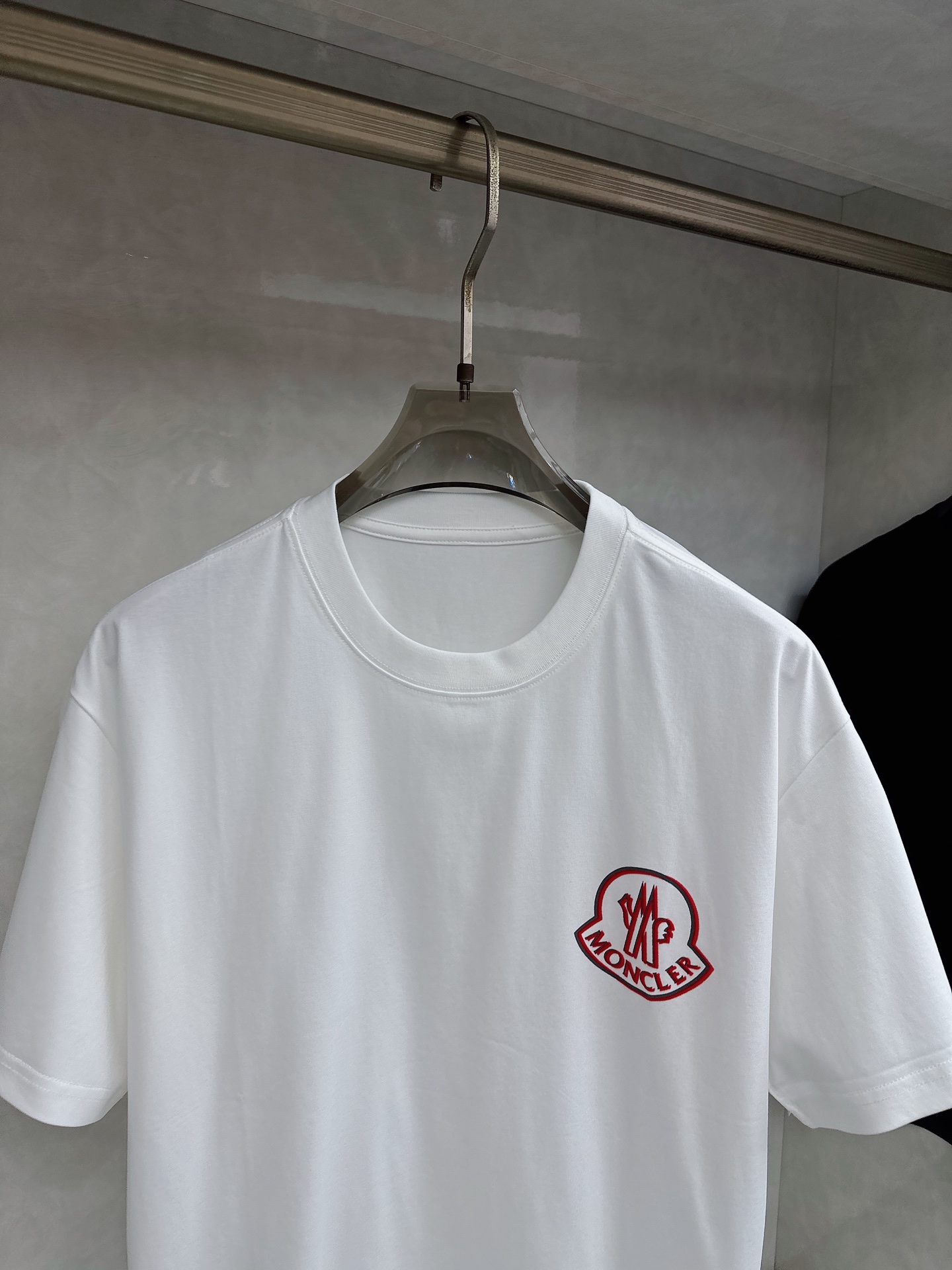 蒙口🔥🔥Ss春夏最新款数码短袖T恤，定制丝光棉面料，手感柔软，穿着舒适，做工精细.上身效果无敌帅气，码数