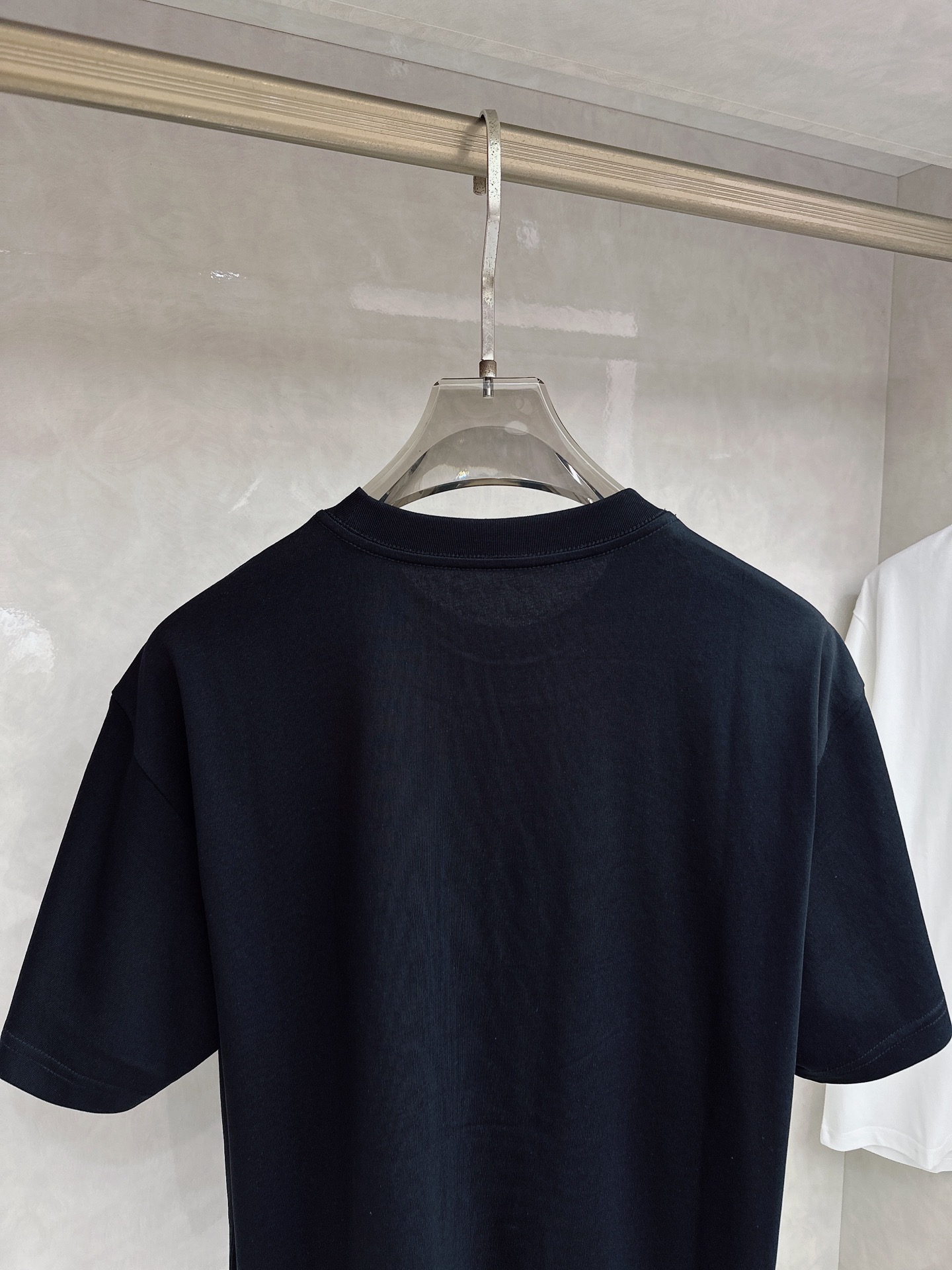 蒙口🔥🔥Ss春夏最新款数码短袖T恤，定制丝光棉面料，手感柔软，穿着舒适，做工精细.上身效果无敌帅气，码数