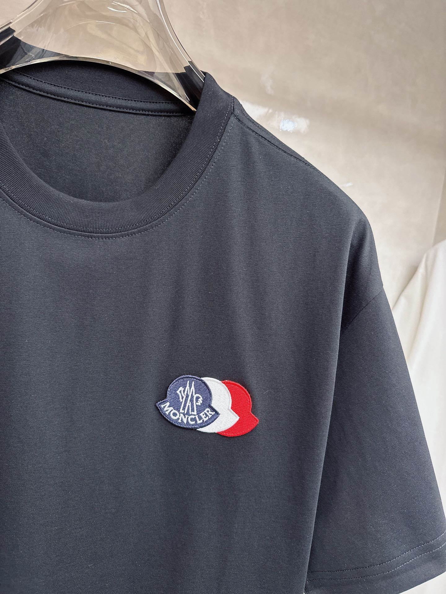 蒙口🔥🔥Ss春夏最新款数码短袖T恤，定制丝光棉面料，手感柔软，穿着舒适，做工精细.上身效果无敌帅气，码数