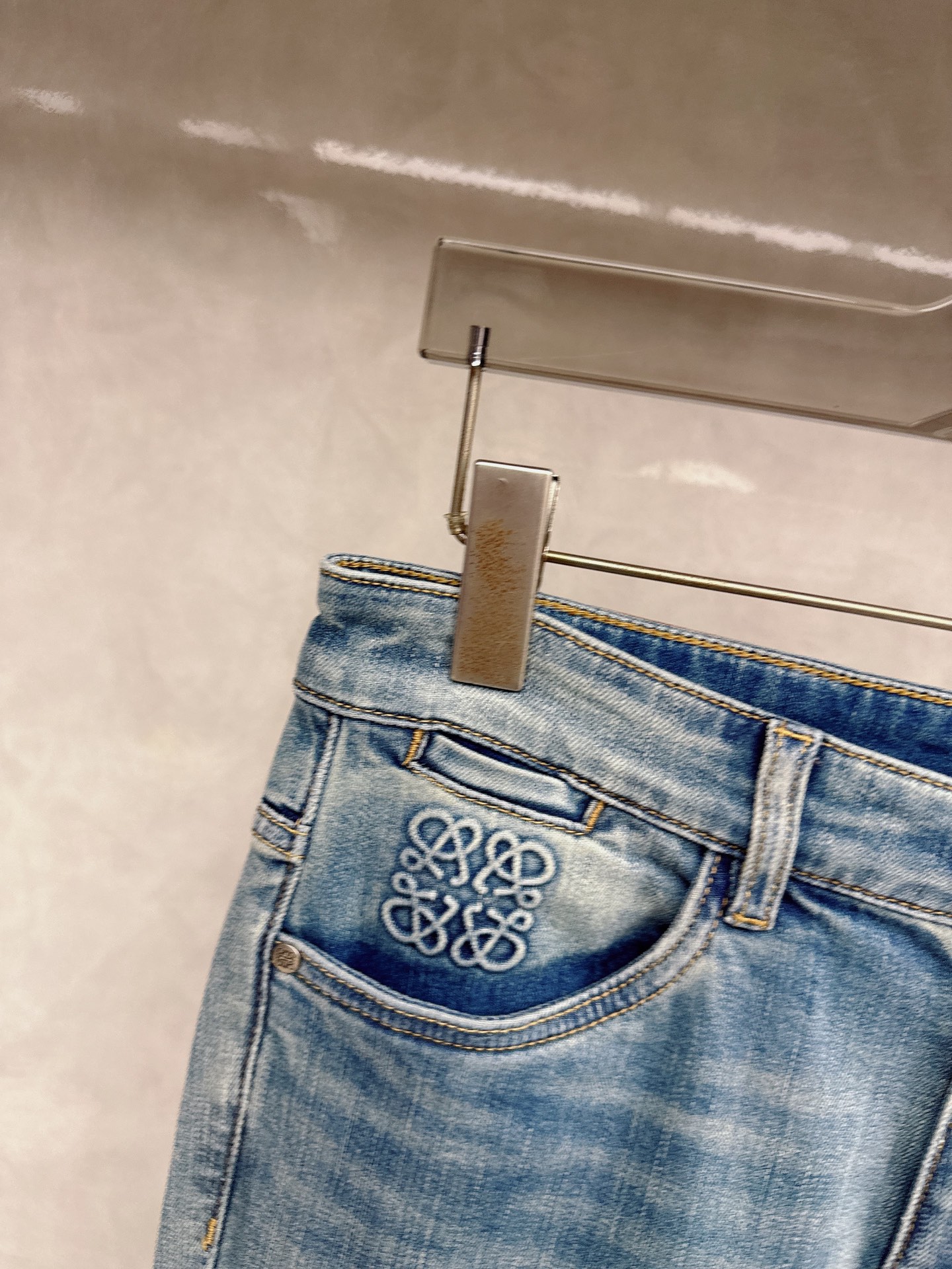 罗意威 2026春夏🔥🔥新款现货上市，原单爆款牛仔裤👖超级定制款，原版五金，超级重工工艺，版型超赞👍细节