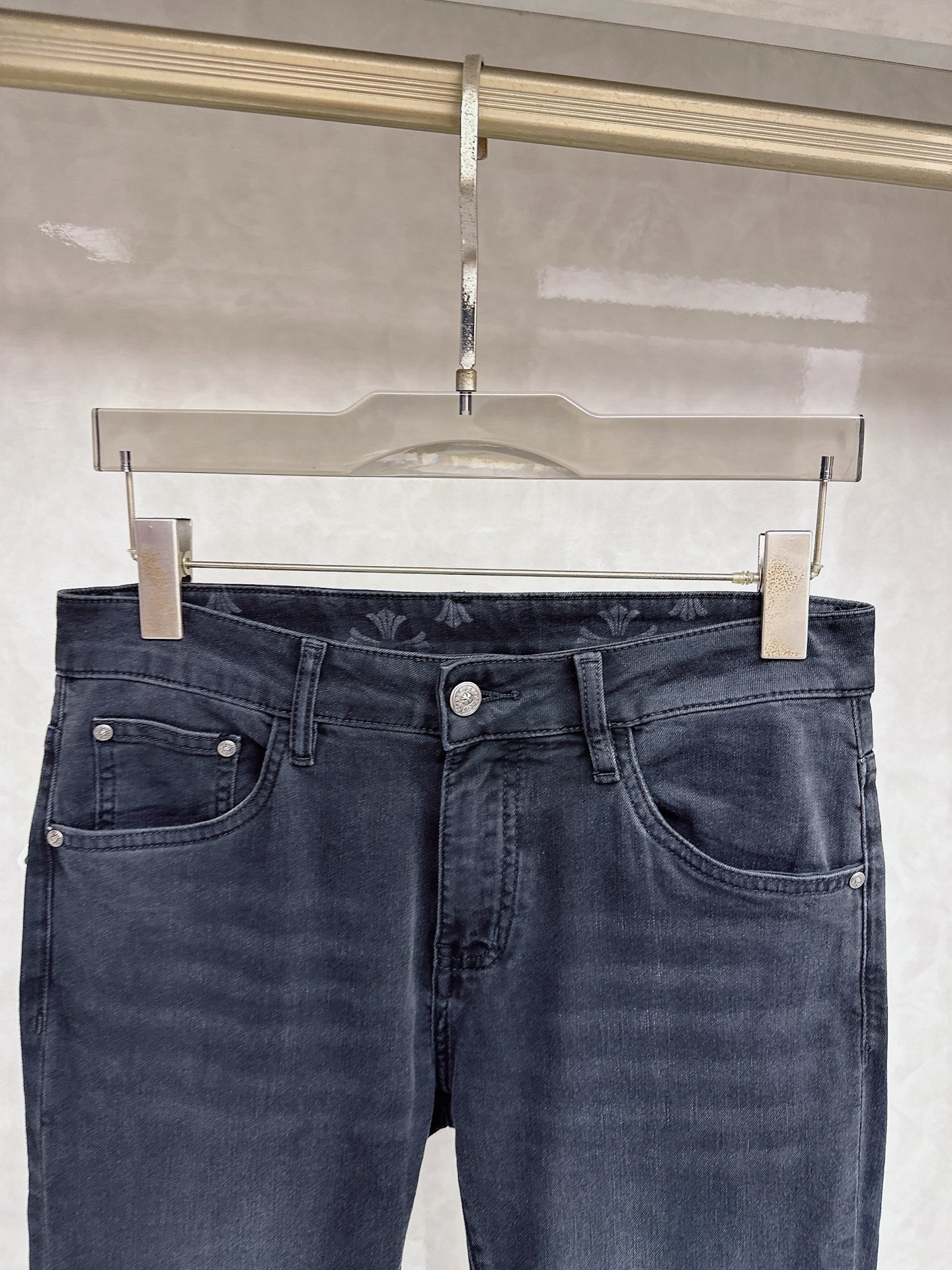 克罗心 2026春夏🔥🔥新款现货上市，原单爆款牛仔裤👖超级定制款，原版五金，超级重工工艺，版型超赞👍细节