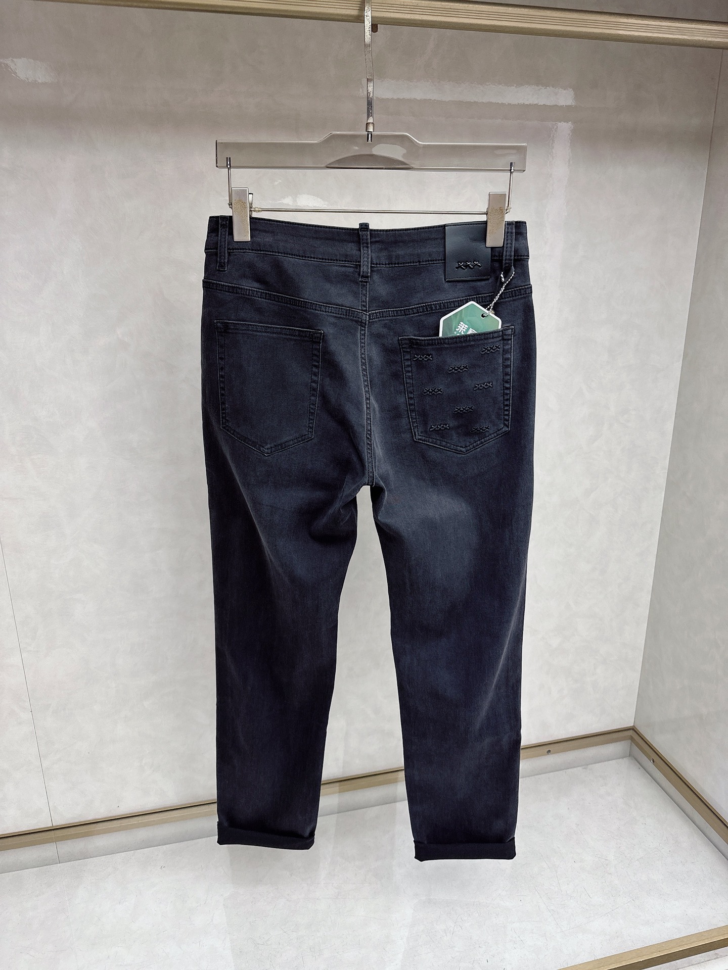 杰尼亚 2026春夏🔥🔥新款现货上市，原单爆款牛仔裤👖超级定制款，原版五金，超级重工工艺，版型超赞👍细节