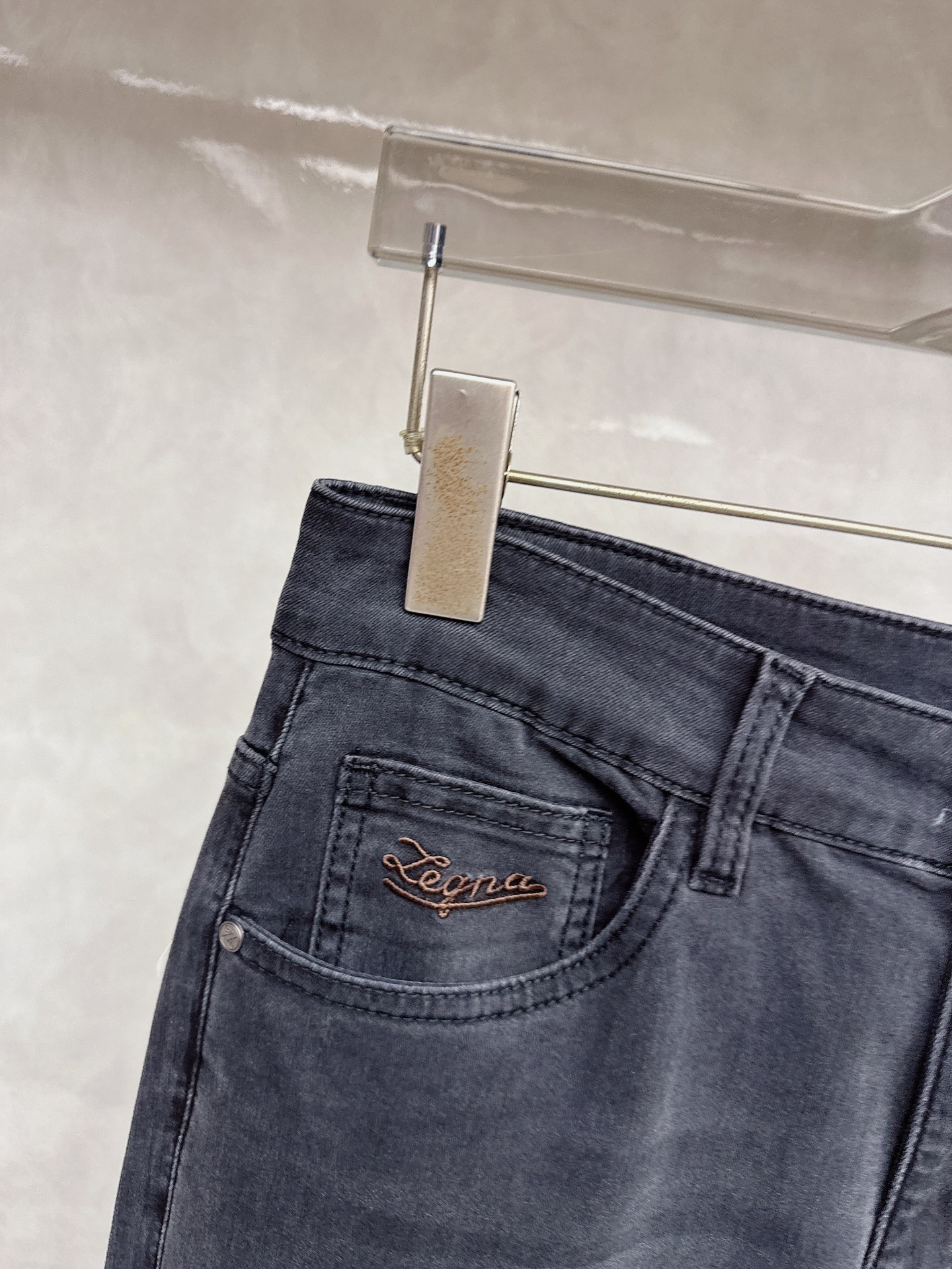 杰尼亚 2026春夏🔥🔥新款现货上市，原单爆款牛仔裤👖超级定制款，原版五金，超级重工工艺，版型超赞👍细节