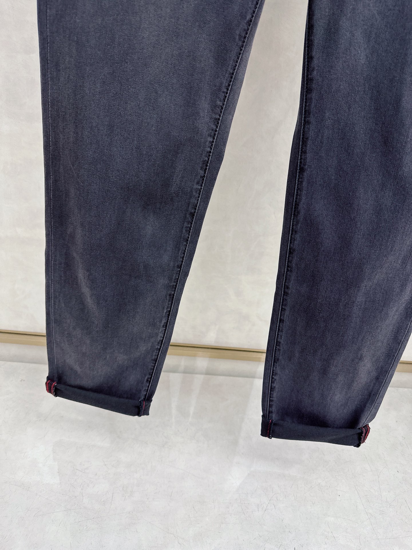 杰尼亚 2026春夏🔥🔥新款现货上市，原单爆款牛仔裤👖超级定制款，原版五金，超级重工工艺，版型超赞👍细节