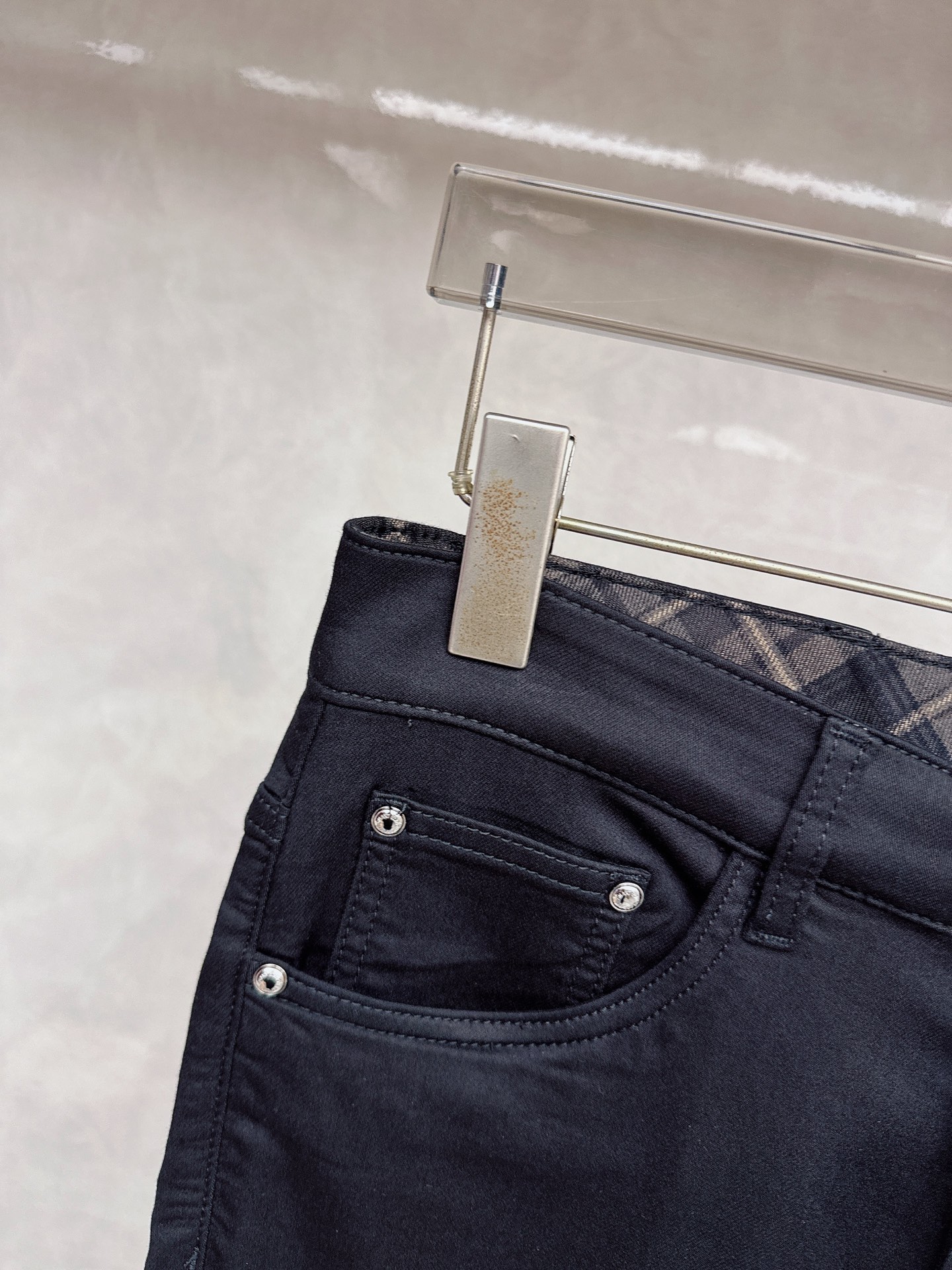 巴宝莉 2026春夏🔥🔥新款现货上市，原单爆款牛仔裤👖超级定制款，原版五金，超级重工工艺，版型超赞👍细节