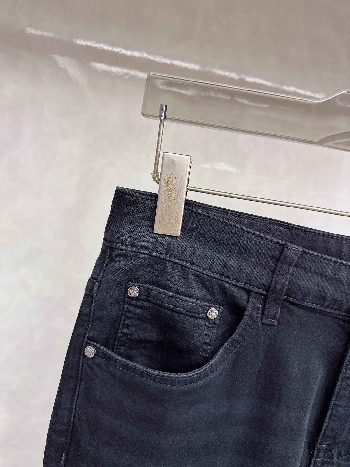 巴宝莉 2026春夏🔥🔥新款现货上市，原单爆款牛仔裤👖超级定制款，原版五金，超级重工工艺，版型超赞👍细节