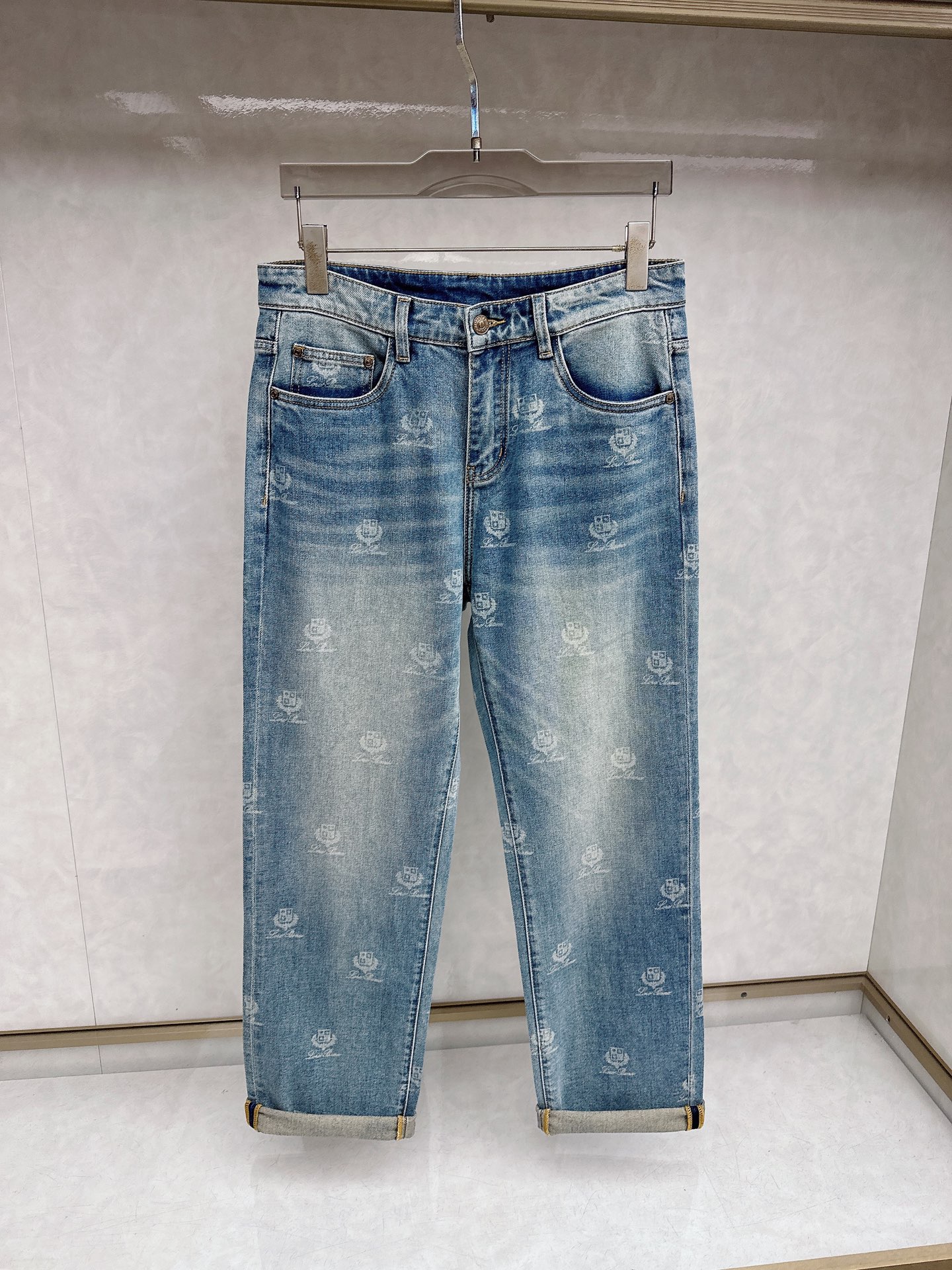 Loro piana 春夏🔥🔥新款现货上市，原单爆款牛仔裤👖超级定制款，原版五金，超级重工工艺，版型超赞