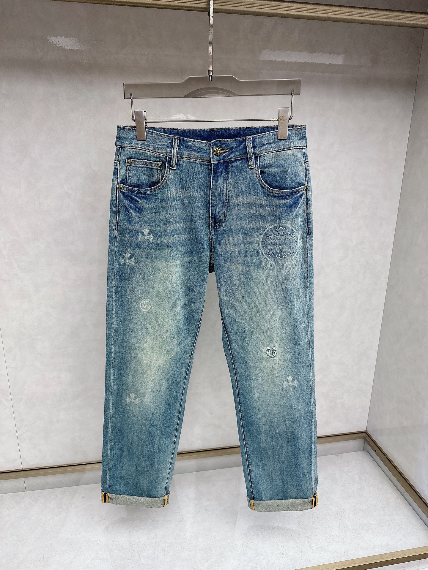 克罗心 2026春夏🔥🔥新款现货上市，原单爆款牛仔裤👖超级定制款，原版五金，超级重工工艺，版型超赞👍细节