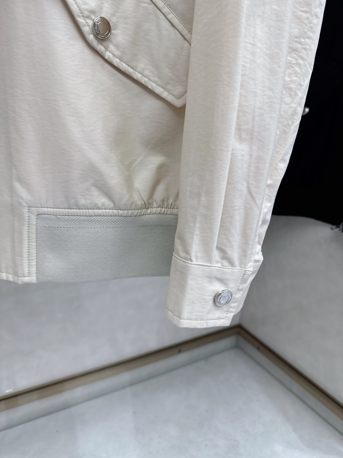 2026ss loroPiana l.SS春夏新品loro Piana立领夹克每一处细节都是匠心的极致表