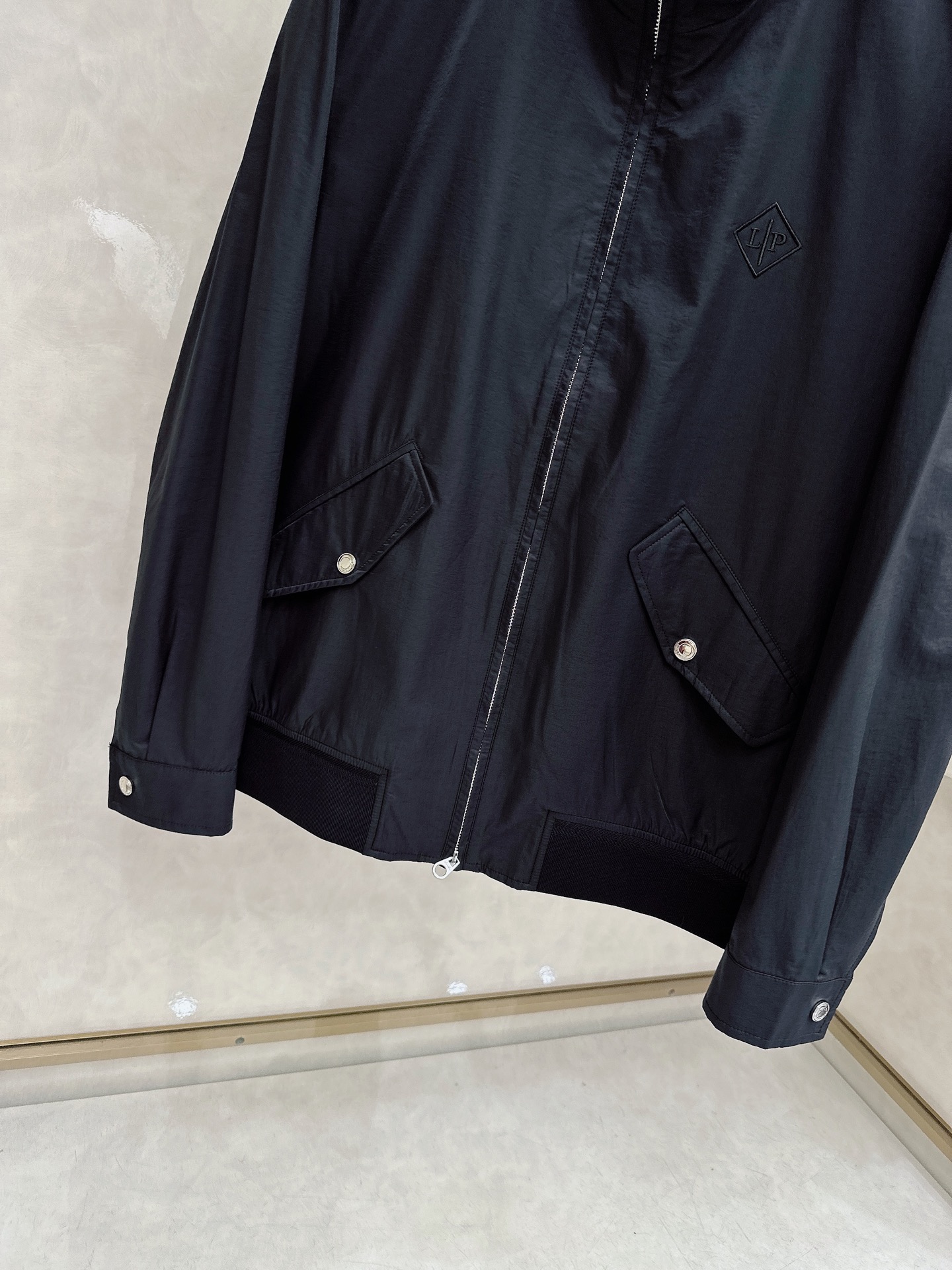 2026ss loroPiana l.SS春夏新品loro Piana立领夹克每一处细节都是匠心的极致表