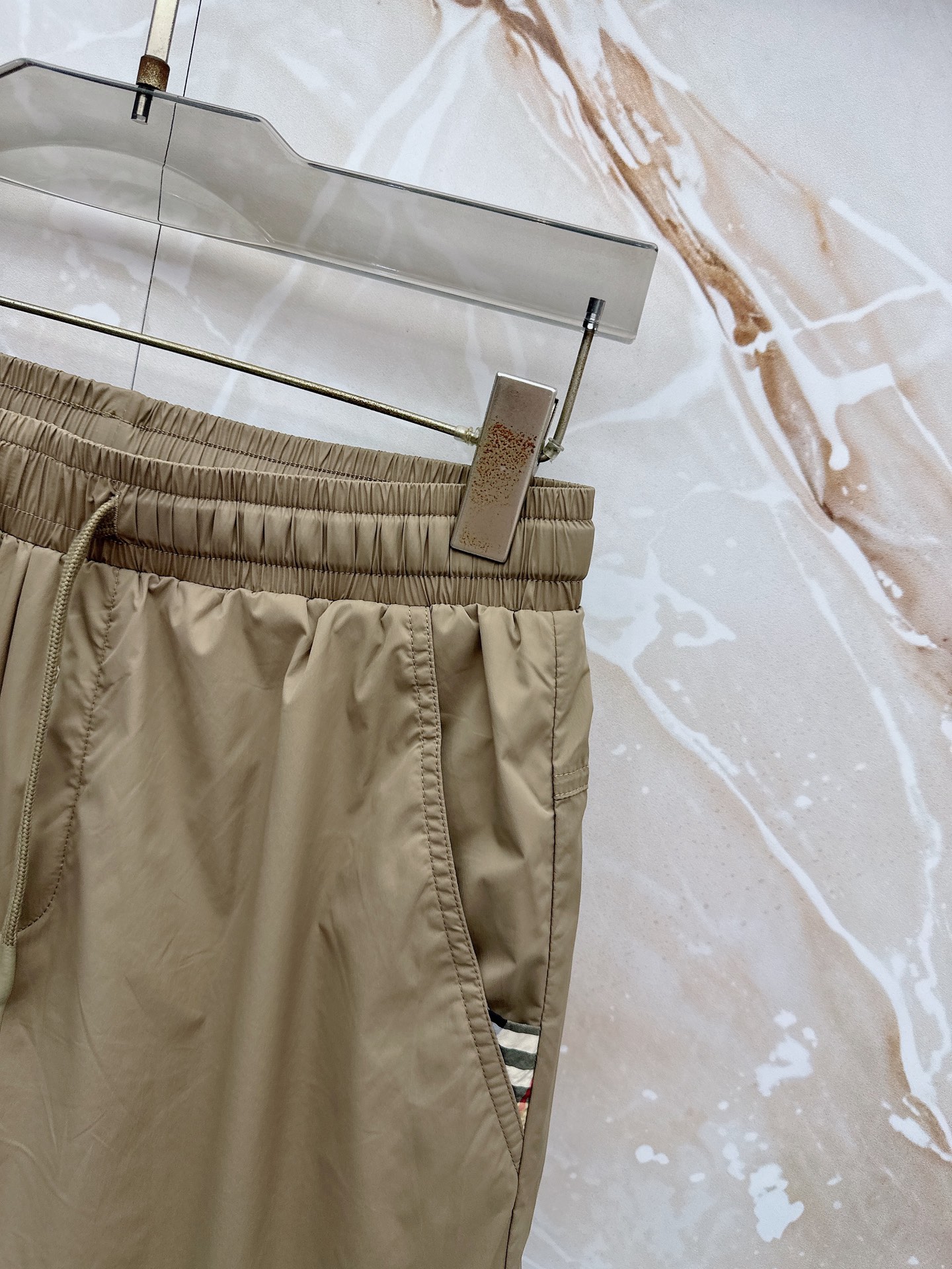 🔥🔥🔥2026夏季上新 Burberry 巴宝莉 26年夏季新款短裤定制进口速干面料舒适柔软透气性好！裤