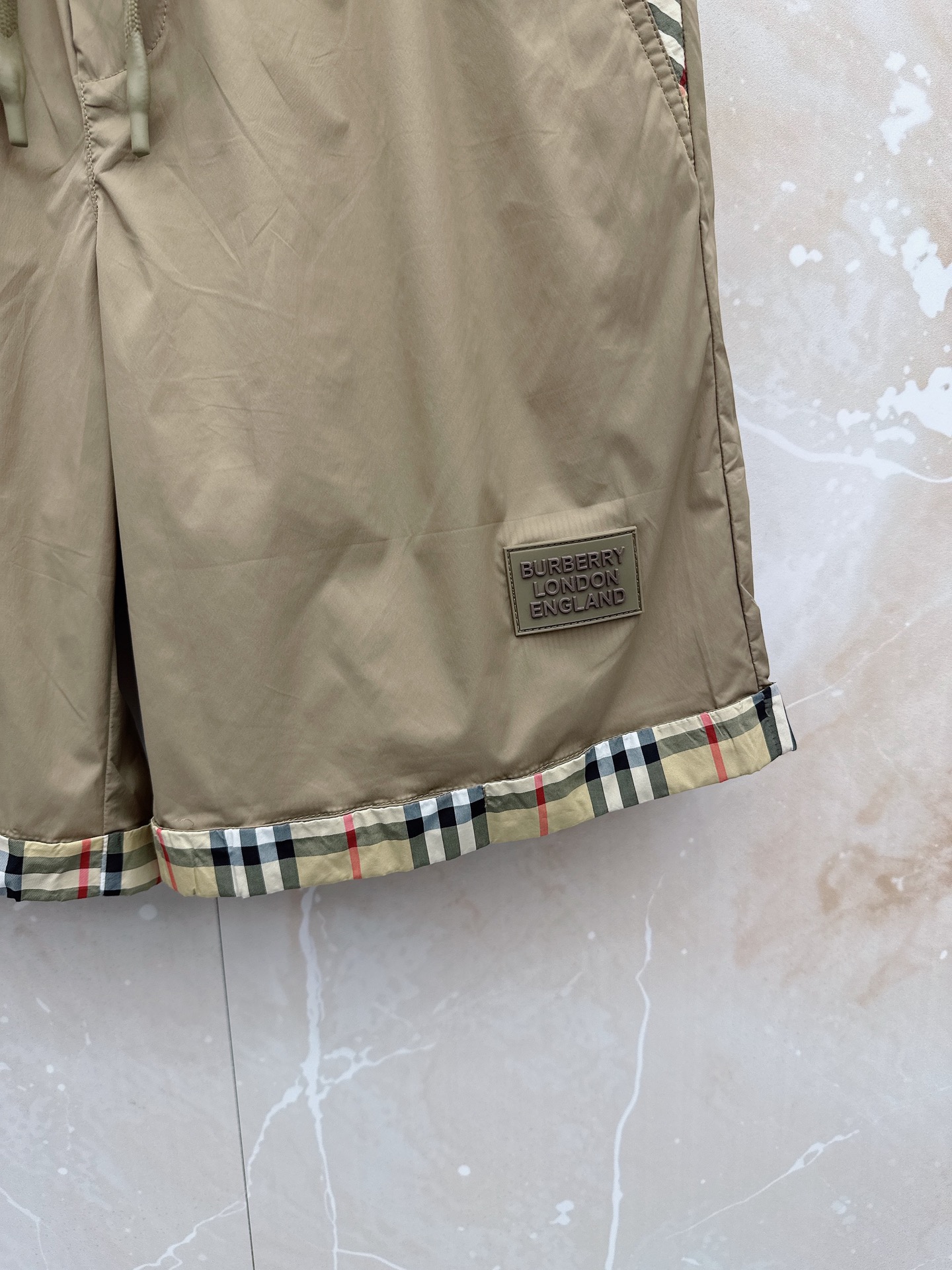 🔥🔥🔥2026夏季上新 Burberry 巴宝莉 26年夏季新款短裤定制进口速干面料舒适柔软透气性好！裤