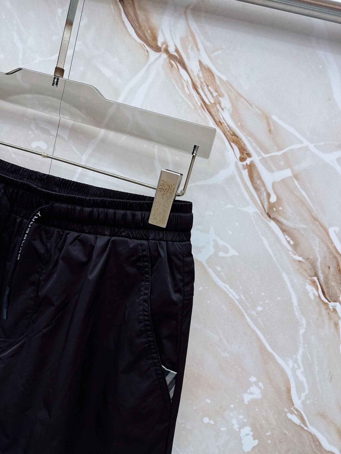 🔥🔥🔥2026夏季上新 Burberry 巴宝莉 26年夏季新款短裤定制进口速干面料舒适柔软透气性好！裤