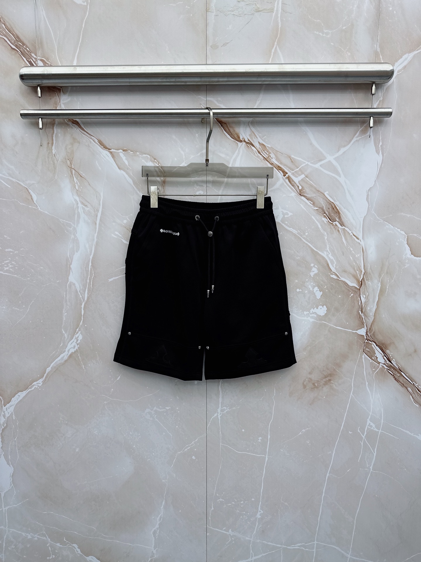 🔥🔥🔥2026夏季上新 克罗心 26年夏季新款短裤定制进口速干面料舒适柔软透气性好！裤腿拼接透气孔设计，