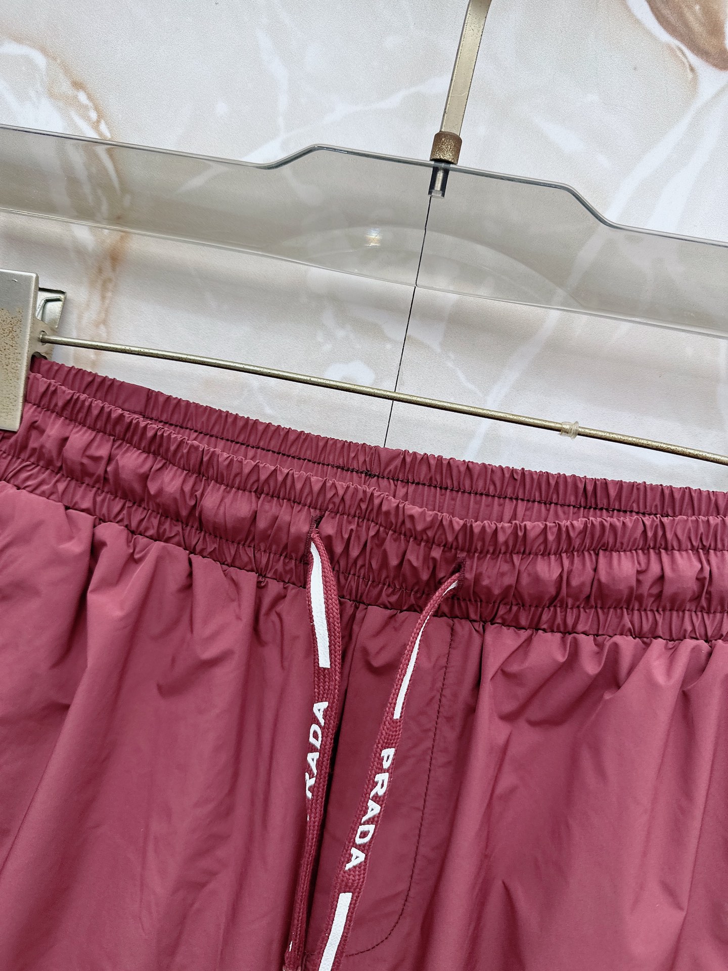 🔥🔥🔥2026夏季上新 Prada 普拉达 26年夏季新款短裤定制进口速干面料舒适柔软透气性好！裤腿拼接