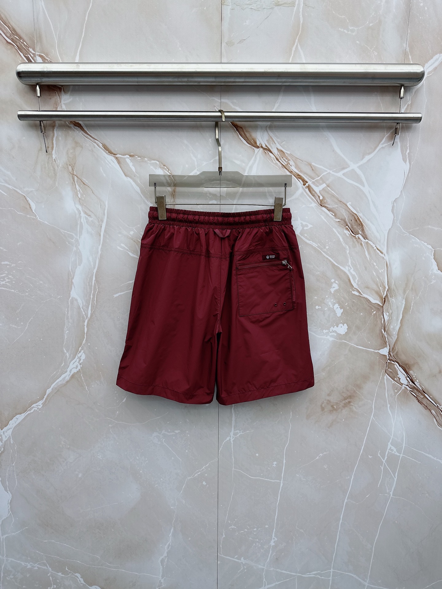 🔥🔥🔥2026夏季上新 Prada 普拉达 26年夏季新款短裤定制进口速干面料舒适柔软透气性好！裤腿拼接