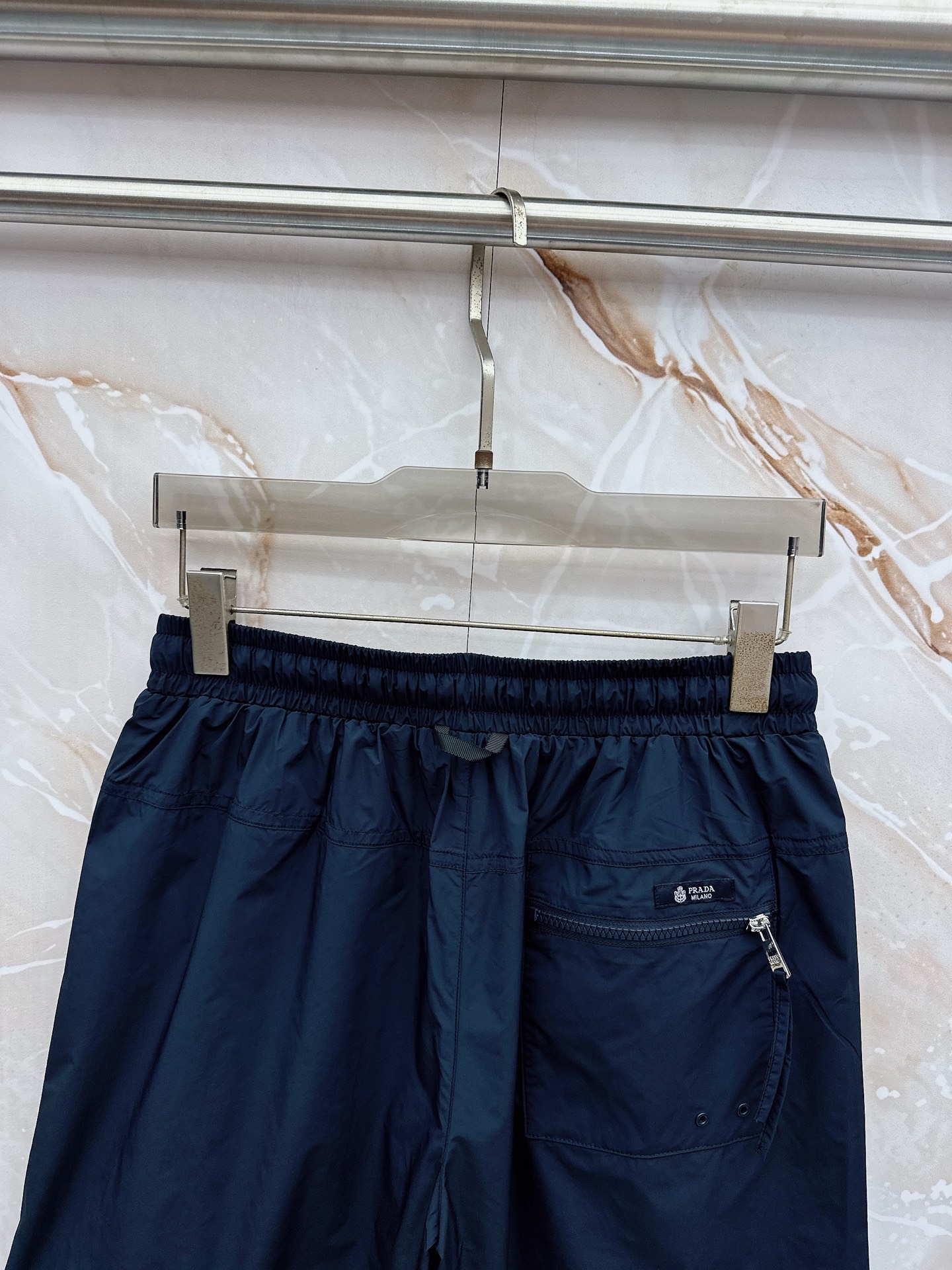 🔥🔥🔥2026夏季上新 Prada 普拉达 26年夏季新款短裤定制进口速干面料舒适柔软透气性好！裤腿拼接