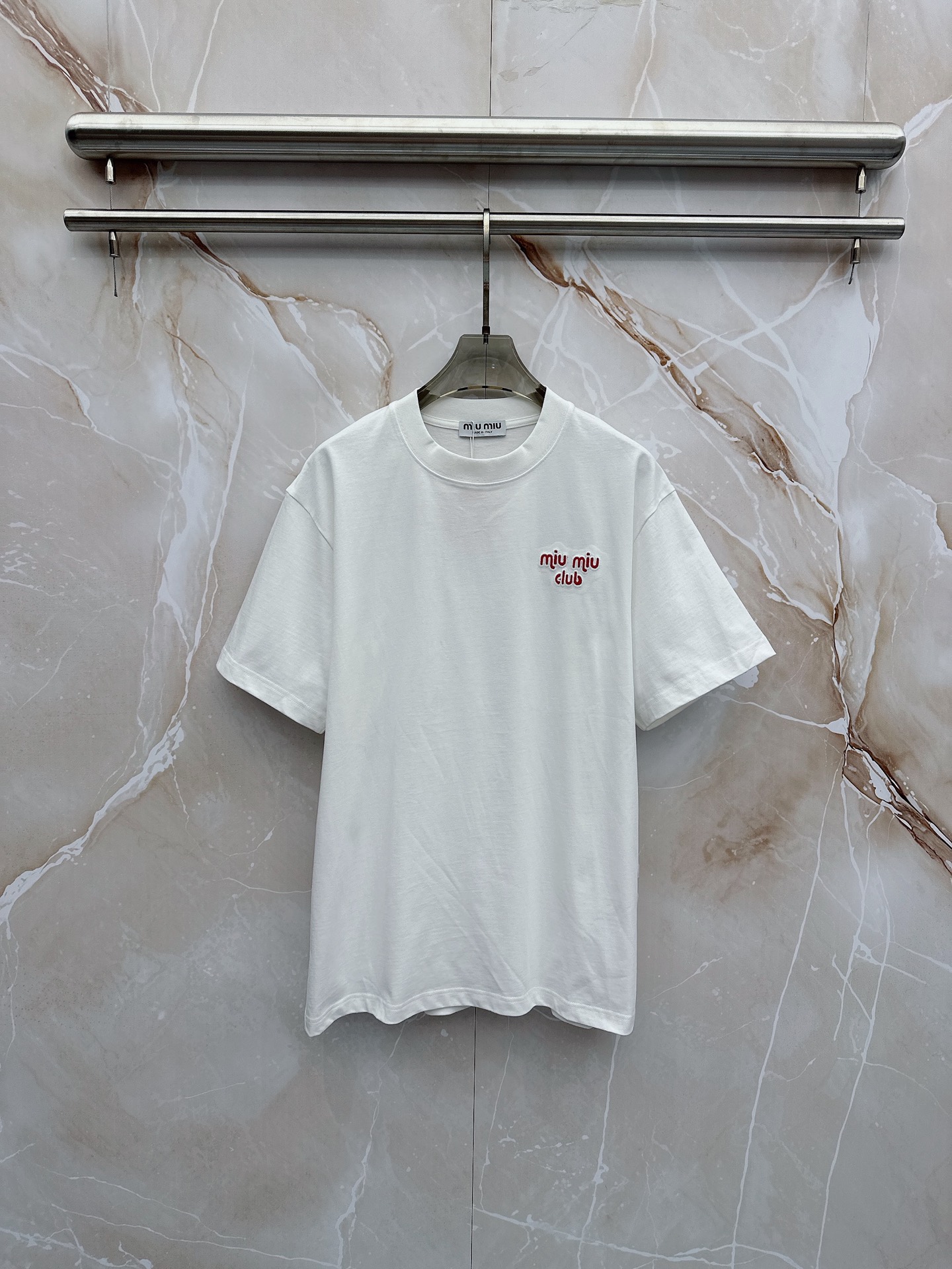 😊2026春夏新款首发最新款短袖圆领T恤 高端订制 设计前卫时尚！品牌logo重工艺设计 高端定制260