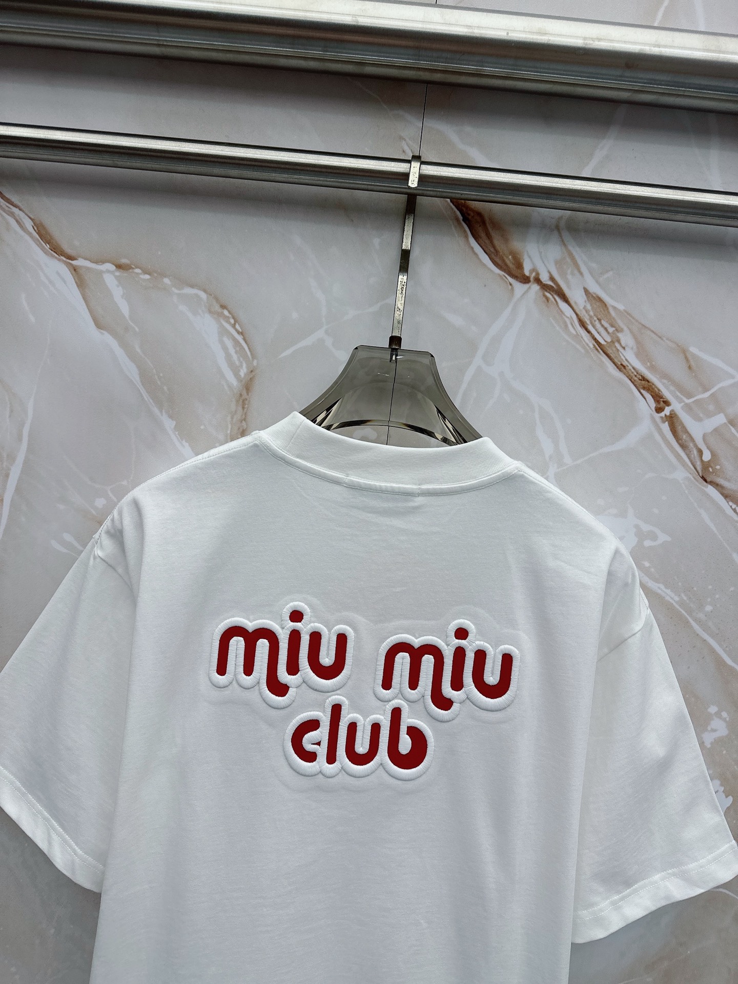 😊2026春夏新款首发最新款短袖圆领T恤 高端订制 设计前卫时尚！品牌logo重工艺设计 高端定制260