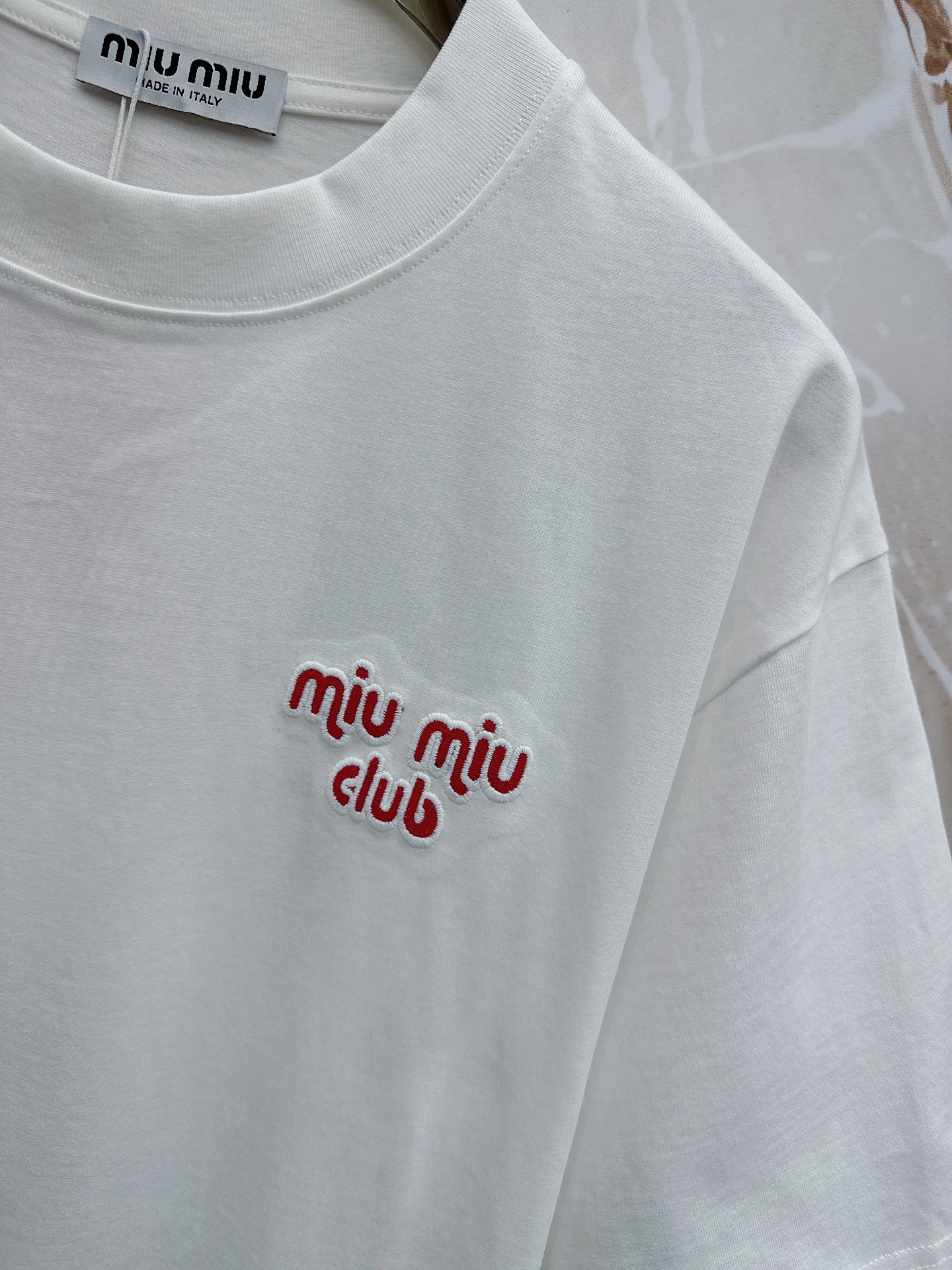 😊2026春夏新款首发最新款短袖圆领T恤 高端订制 设计前卫时尚！品牌logo重工艺设计 高端定制260