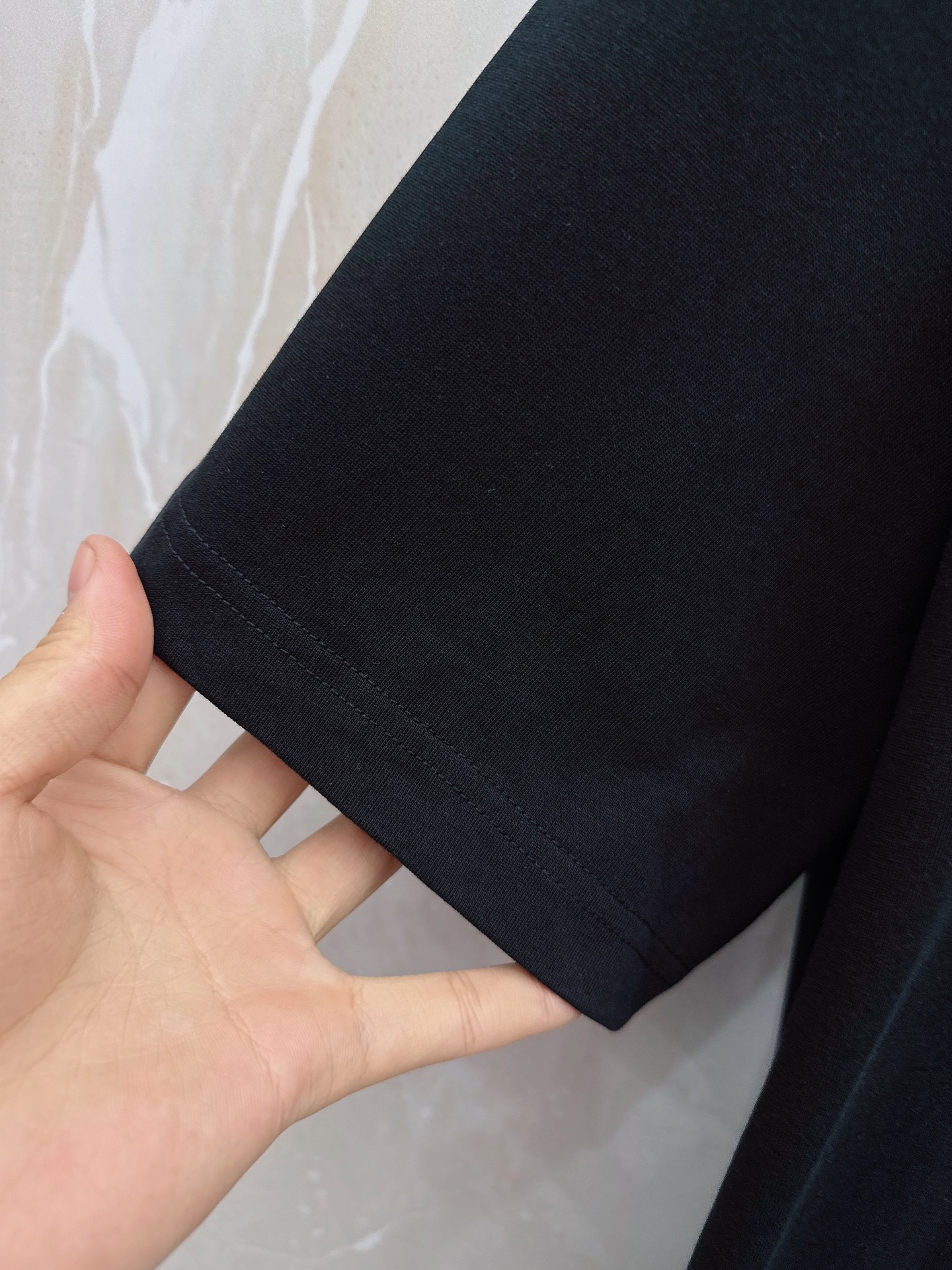 😊2026春夏新款首发最新款短袖圆领T恤 高端订制 设计前卫时尚！品牌logo重工艺设计 高端定制260