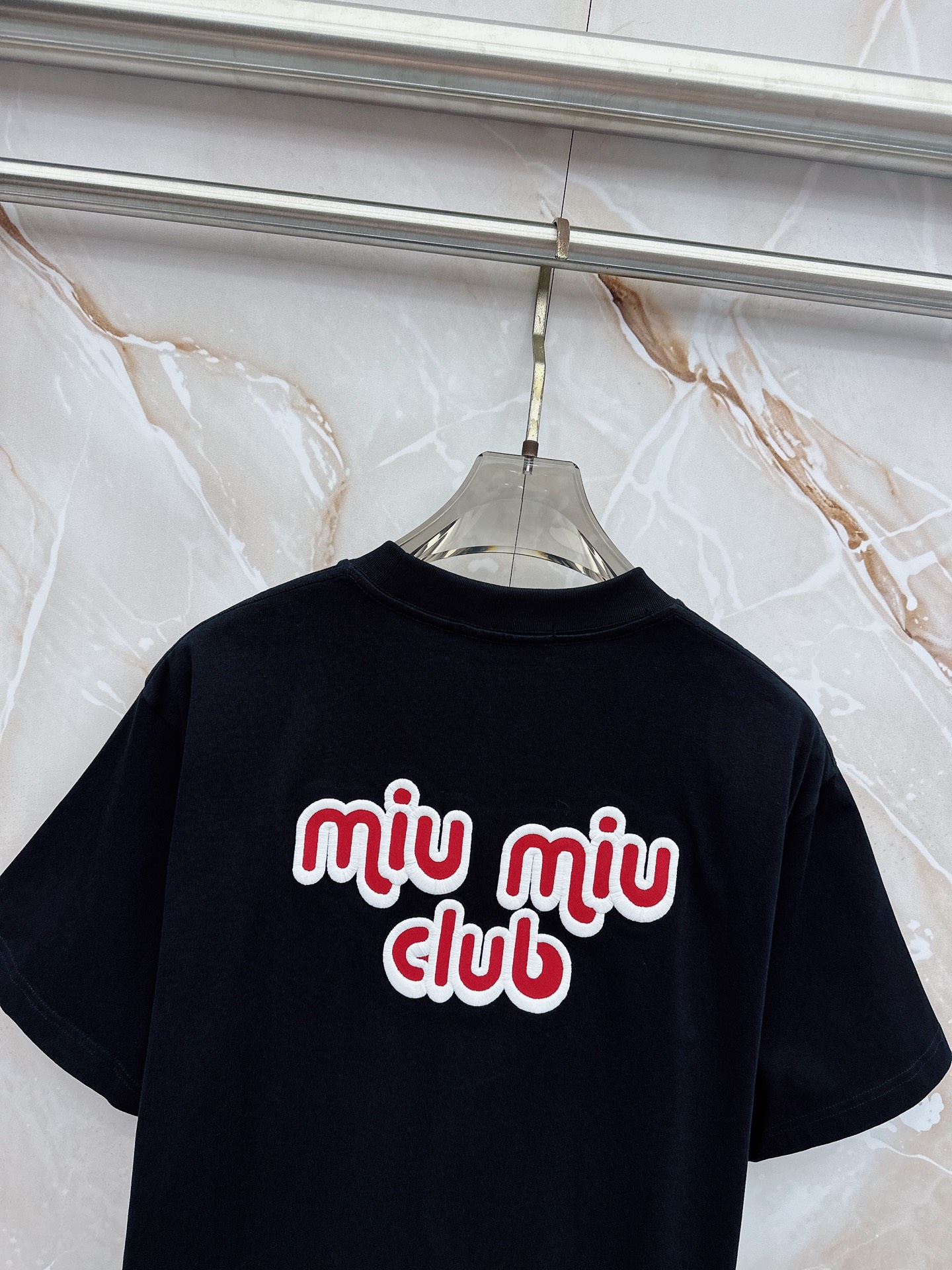 😊2026春夏新款首发最新款短袖圆领T恤 高端订制 设计前卫时尚！品牌logo重工艺设计 高端定制260