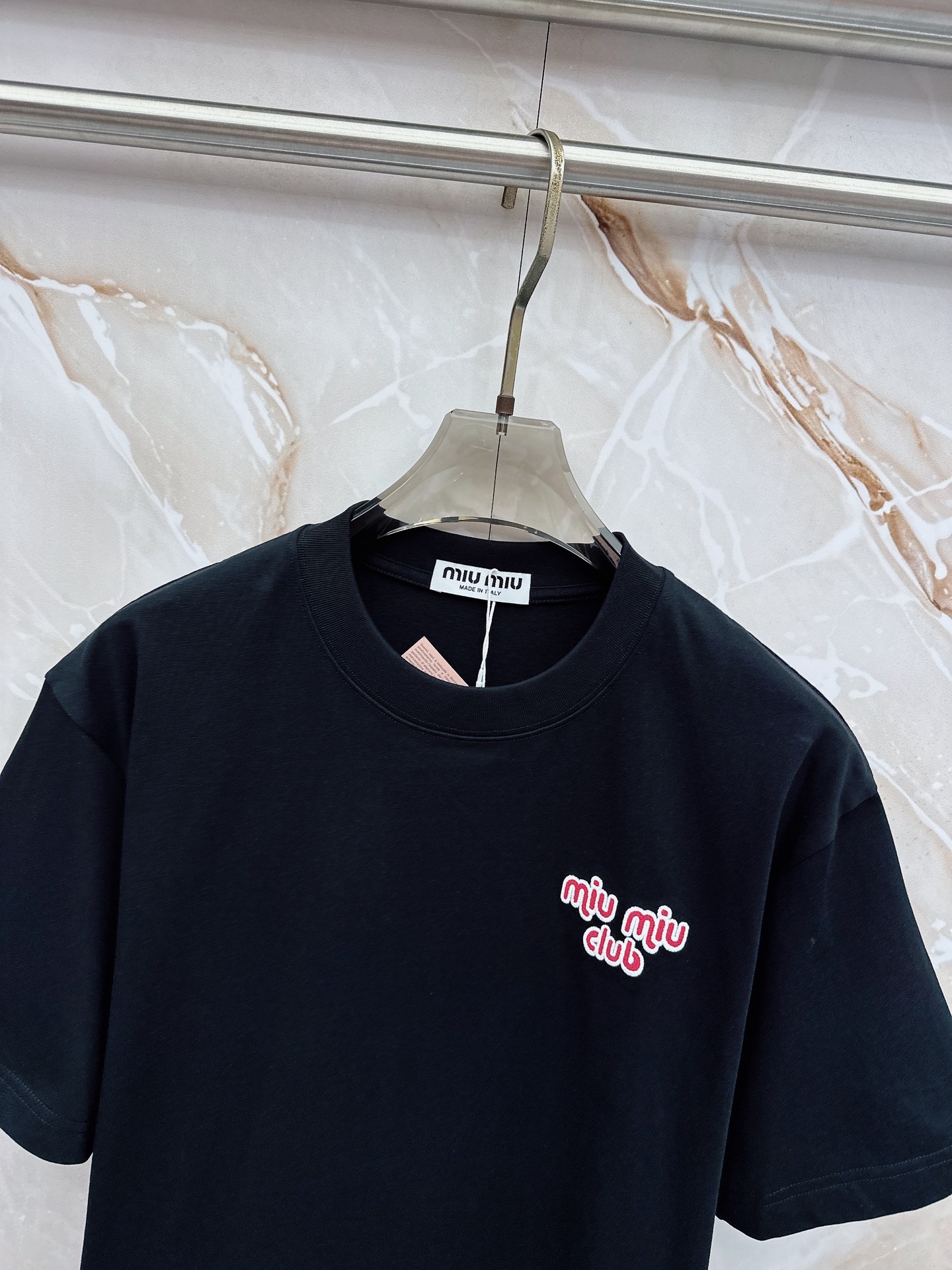 😊2026春夏新款首发最新款短袖圆领T恤 高端订制 设计前卫时尚！品牌logo重工艺设计 高端定制260