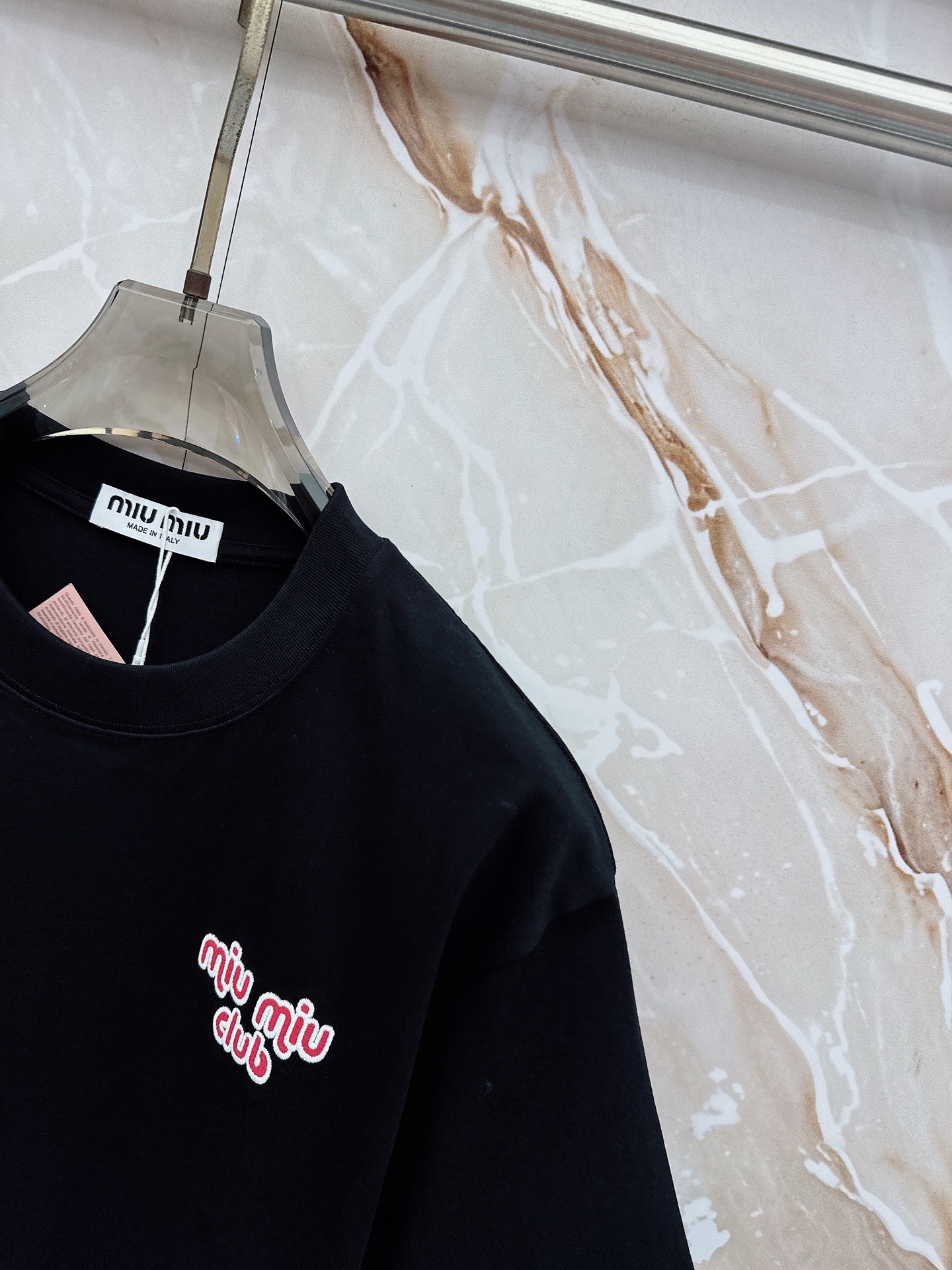 😊2026春夏新款首发最新款短袖圆领T恤 高端订制 设计前卫时尚！品牌logo重工艺设计 高端定制260