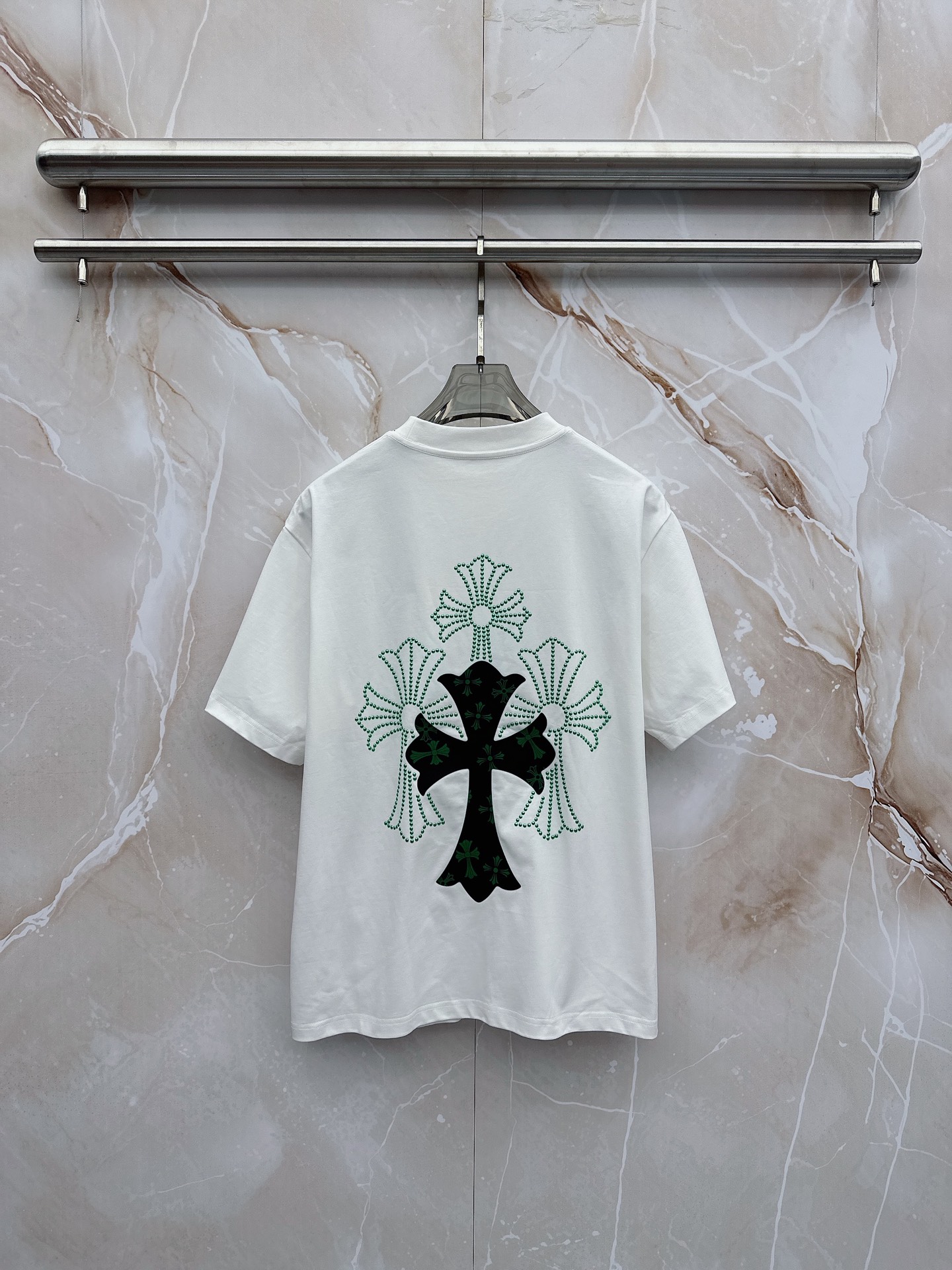 克罗心 2026春夏新款首发最新款短袖圆领T恤 高端订制 设计前卫时尚！品牌logo重工艺设计 高端定制