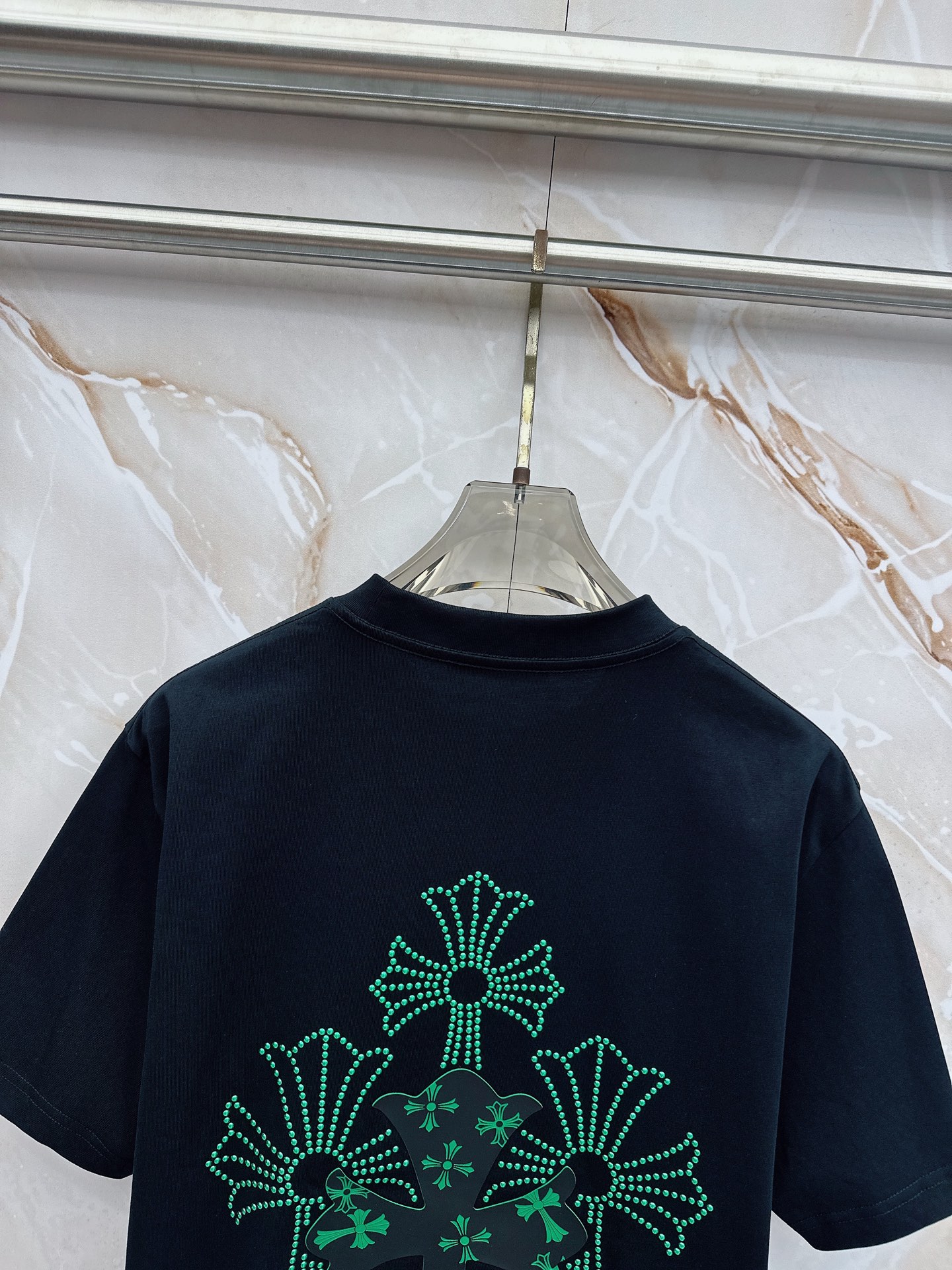 克罗心 2026春夏新款首发最新款短袖圆领T恤 高端订制 设计前卫时尚！品牌logo重工艺设计 高端定制