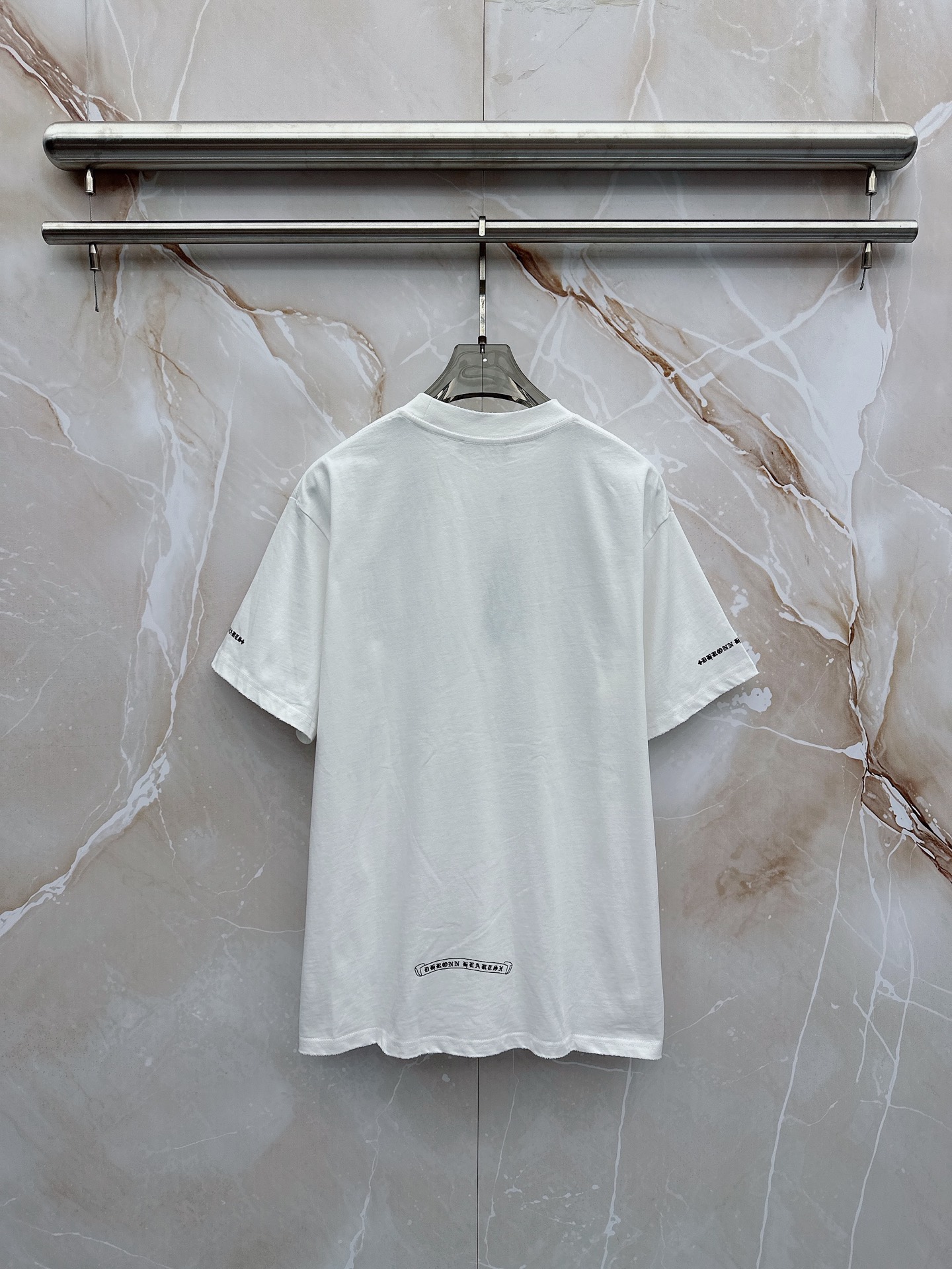 克罗心 2026春夏新款首发最新款短袖圆领T恤 高端订制 设计前卫时尚！品牌logo重工艺设计 高端定制