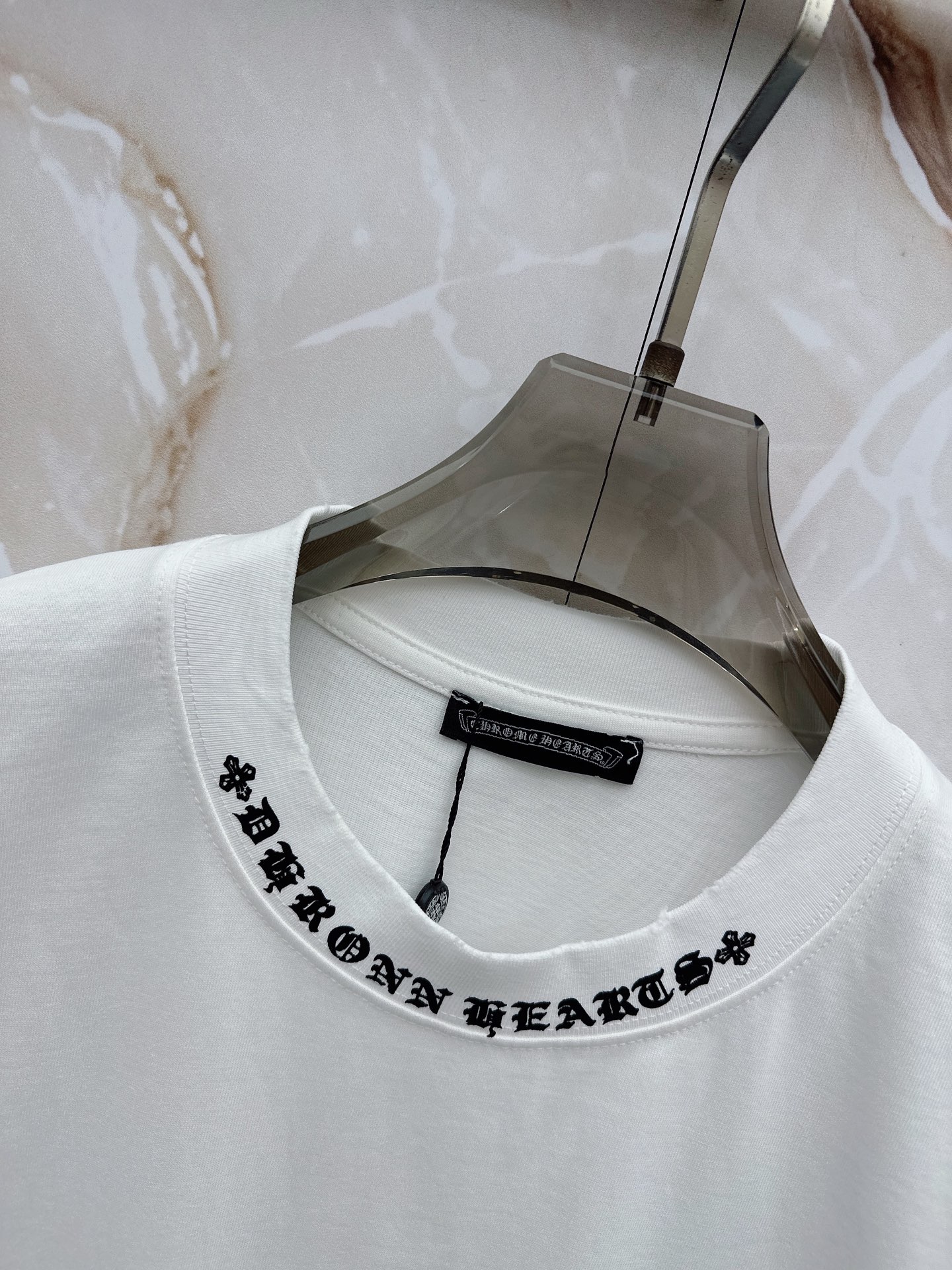 克罗心 2026春夏新款首发最新款短袖圆领T恤 高端订制 设计前卫时尚！品牌logo重工艺设计 高端定制