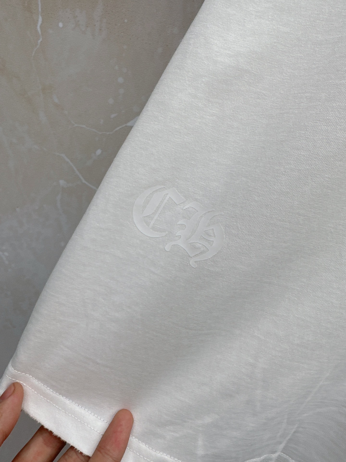 克罗心 2026春夏新款首发最新款短袖圆领T恤 高端订制 设计前卫时尚！品牌logo重工艺设计 高端定制