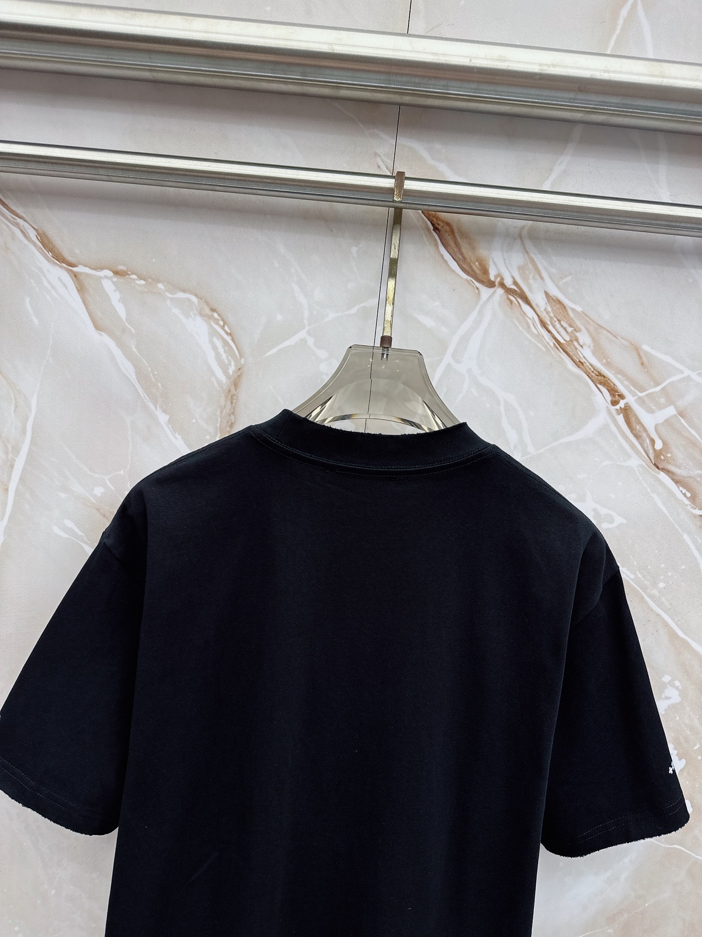 克罗心 2026春夏新款首发最新款短袖圆领T恤 高端订制 设计前卫时尚！品牌logo重工艺设计 高端定制