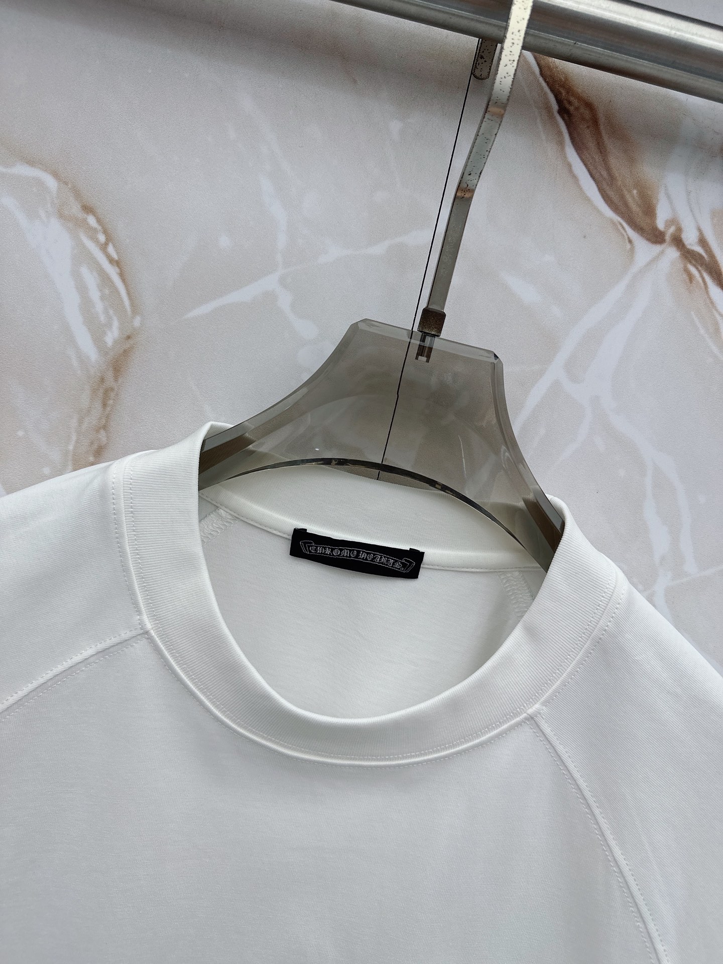 克罗心 2026春夏新款首发最新款短袖圆领T恤 高端订制 设计前卫时尚！品牌logo重工艺设计 高端定制