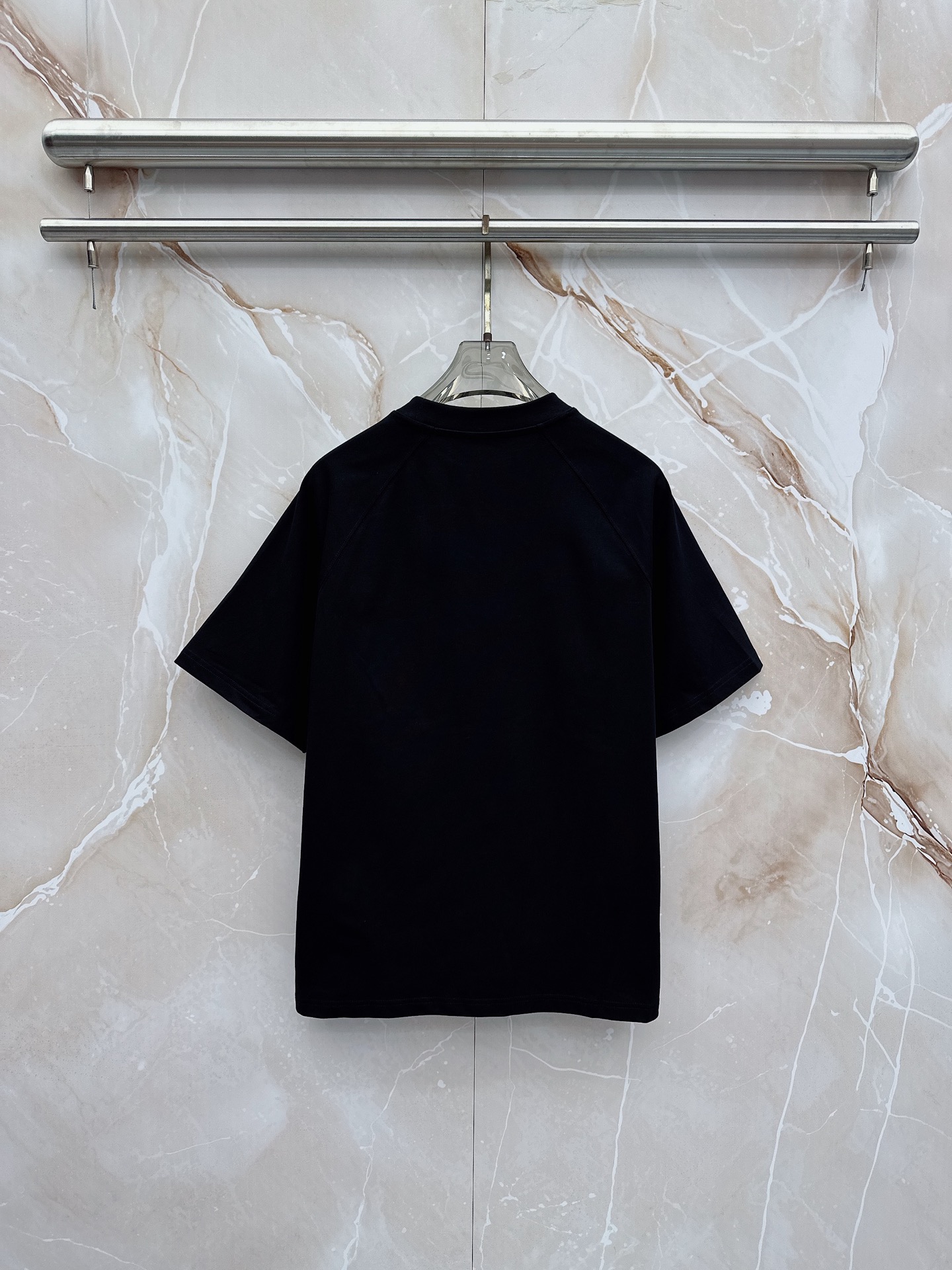 克罗心 2026春夏新款首发最新款短袖圆领T恤 高端订制 设计前卫时尚！品牌logo重工艺设计 高端定制