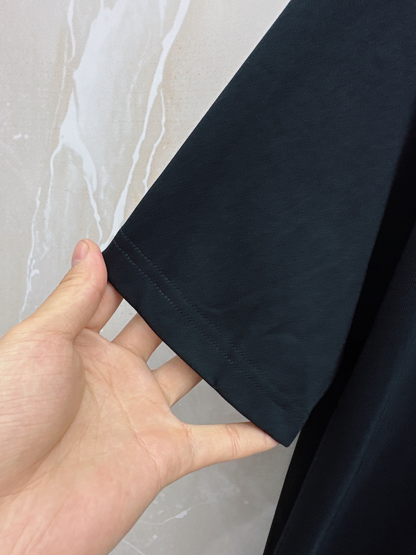 克罗心 2026春夏新款首发最新款短袖圆领T恤 高端订制 设计前卫时尚！品牌logo重工艺设计 高端定制