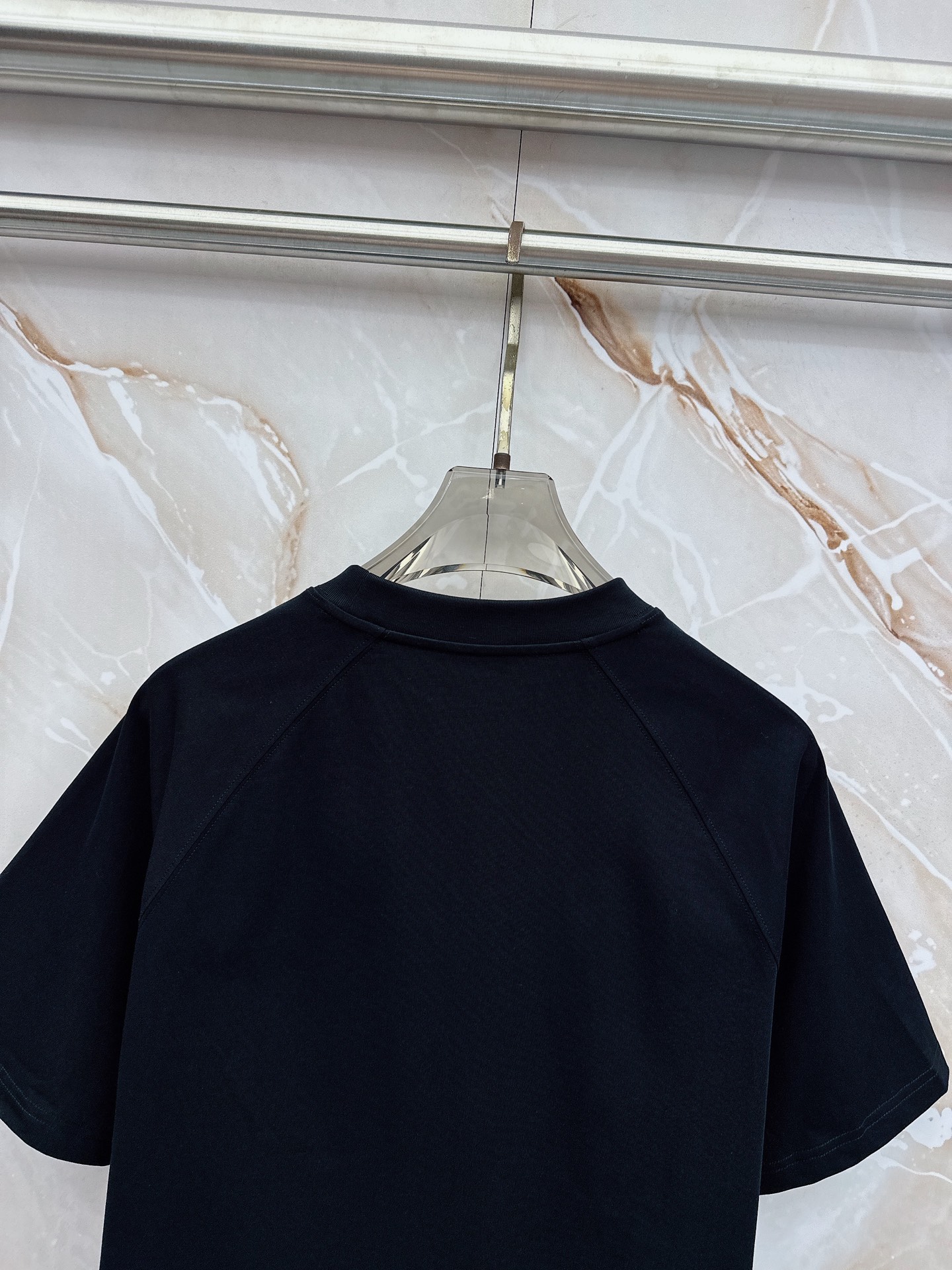 克罗心 2026春夏新款首发最新款短袖圆领T恤 高端订制 设计前卫时尚！品牌logo重工艺设计 高端定制