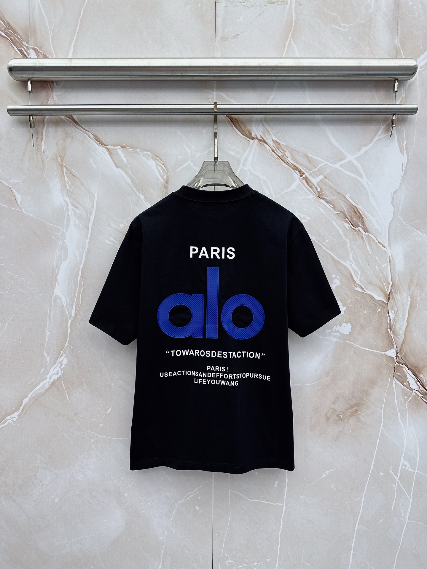 alo 2026春夏新款首发最新款短袖圆领T恤 高端订制 设计前卫时尚！品牌logo重工艺设计 高端定制